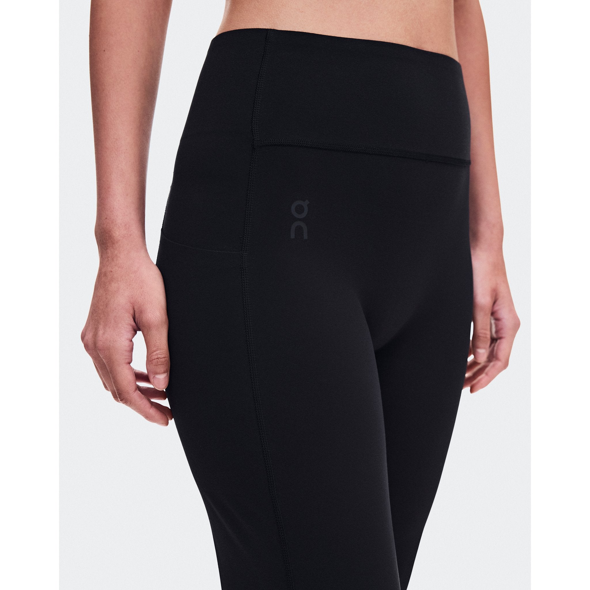 On Studio Flared Pants 32" Black