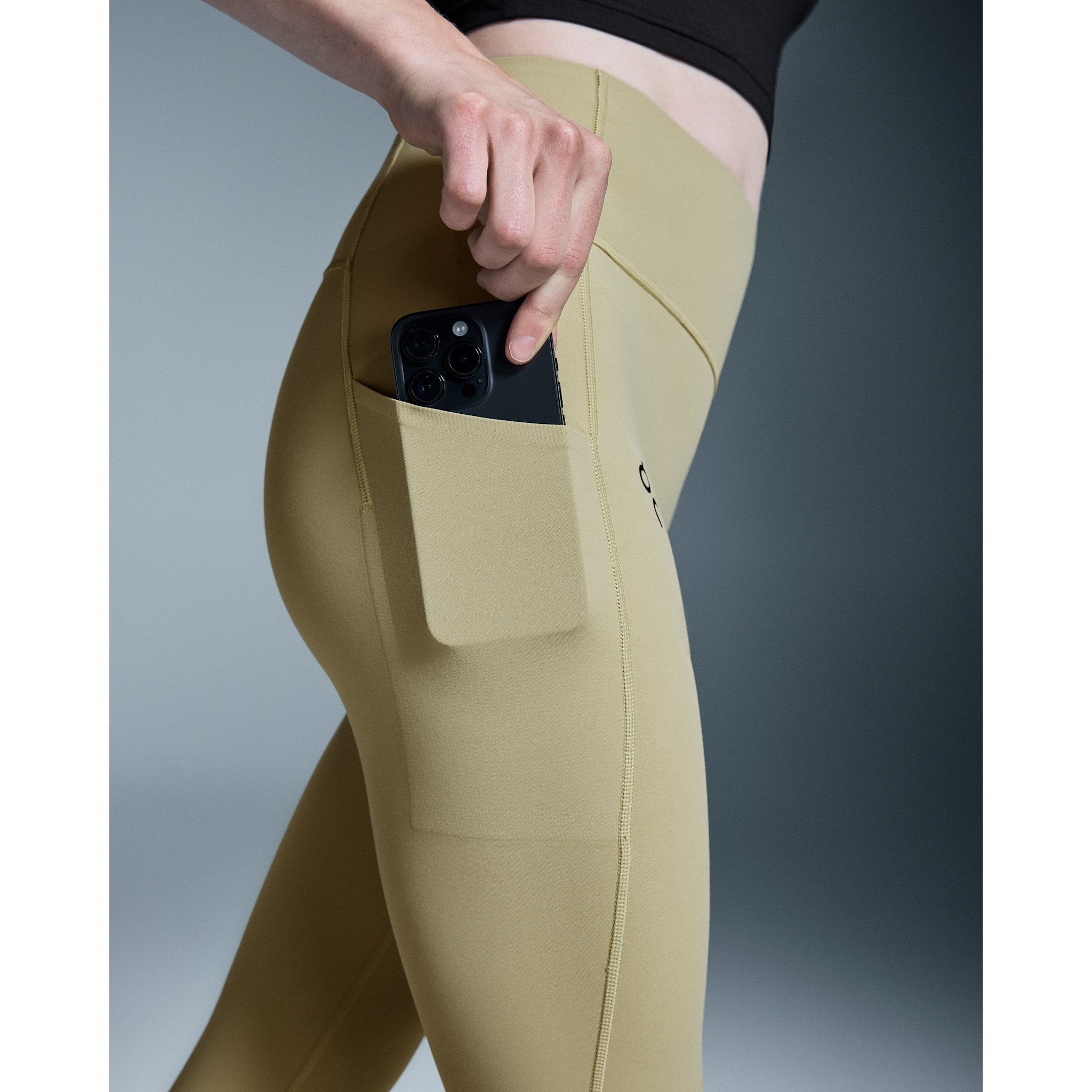 On Studio Tights Caper