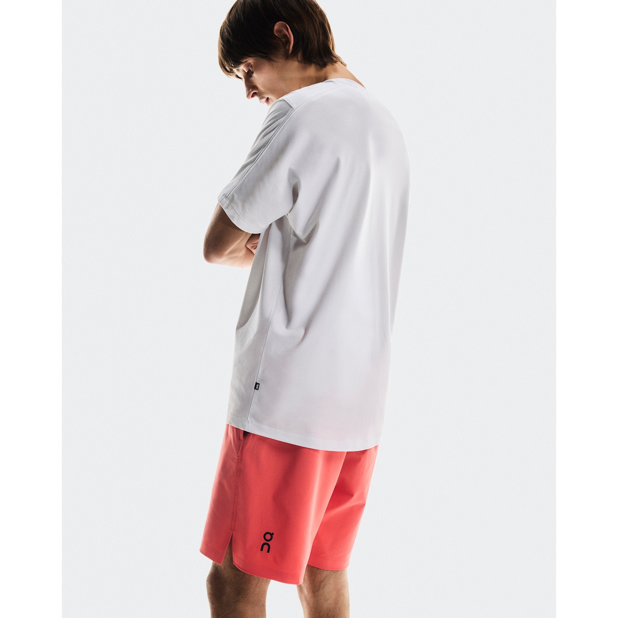 On Focus Shorts Coral