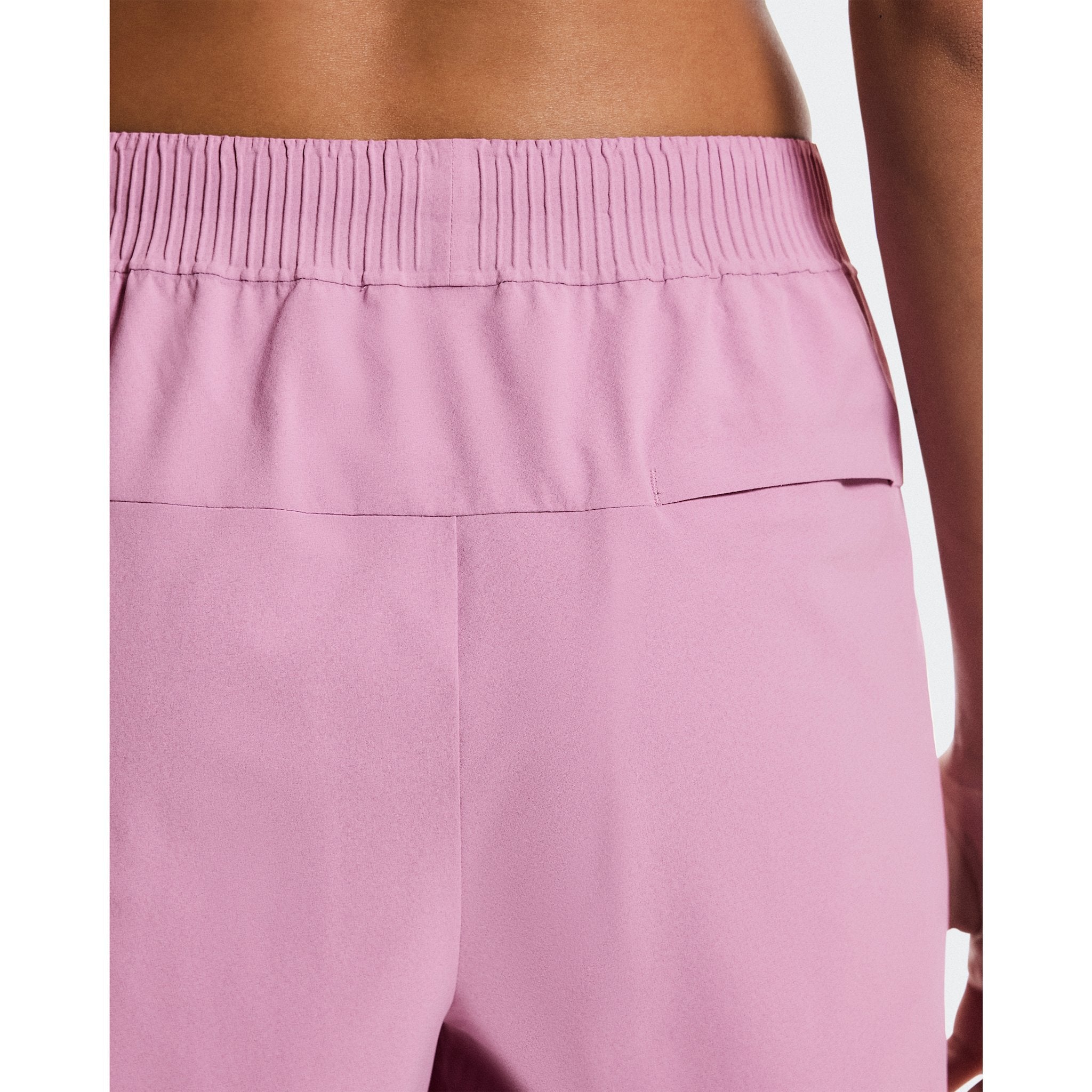 On Focus Pants Sakura