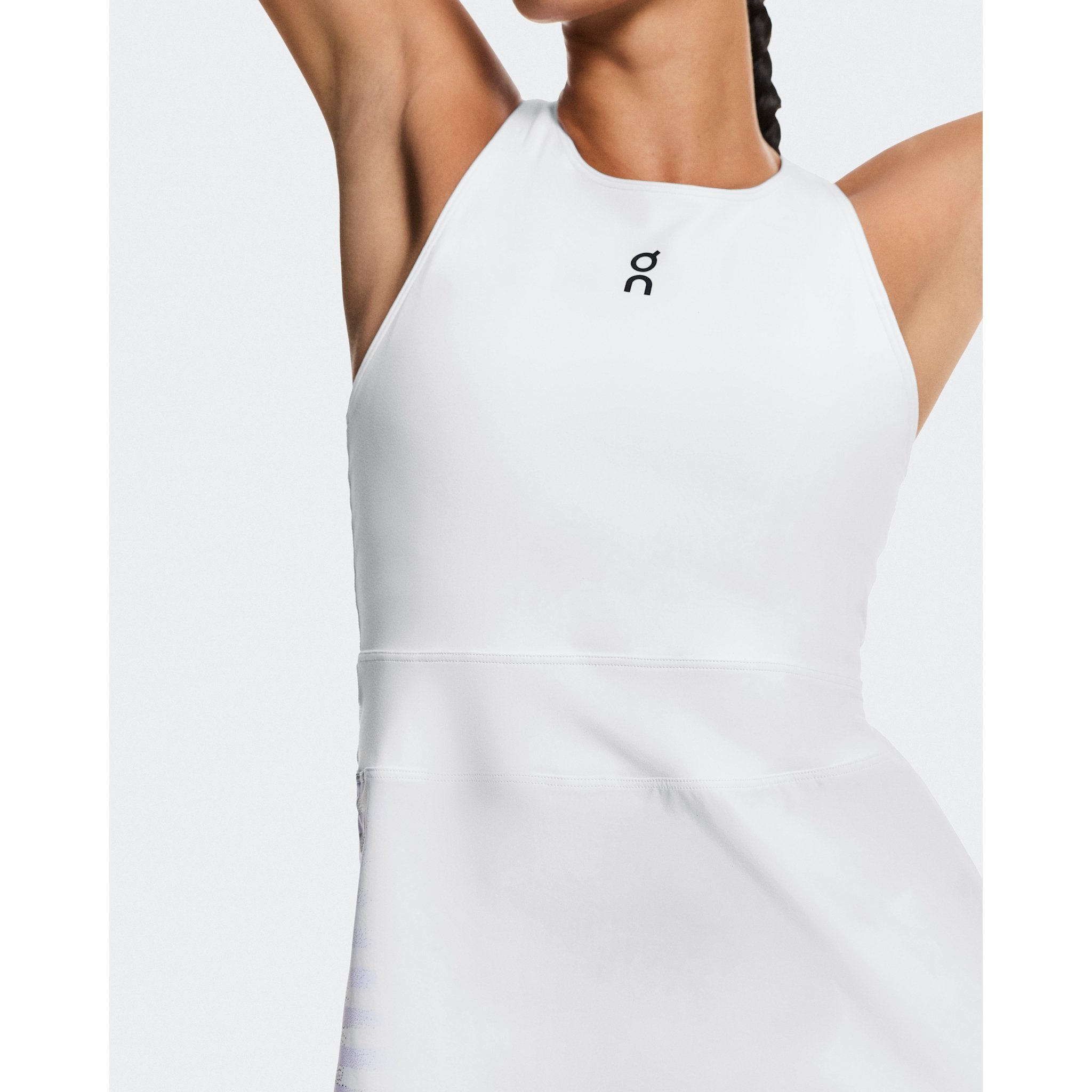 On Court Dress Split Edge White | Black