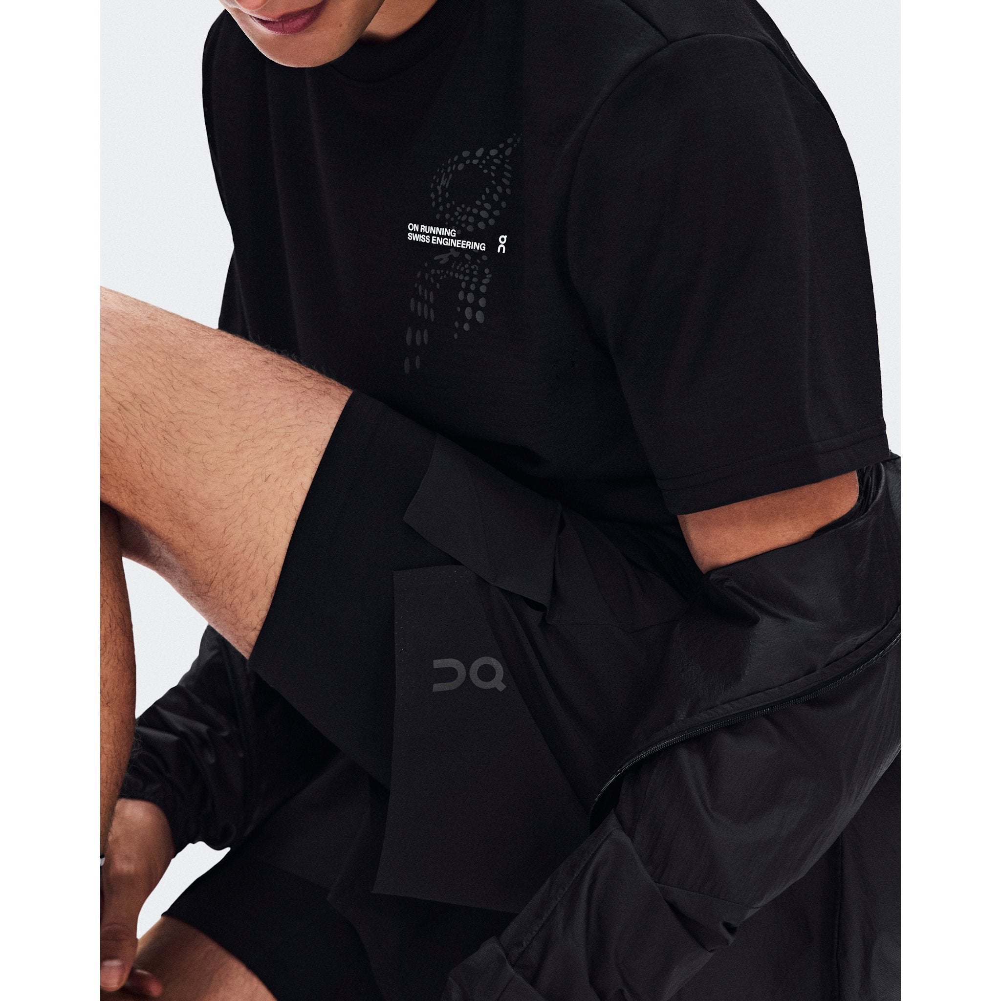 On Run-T Black