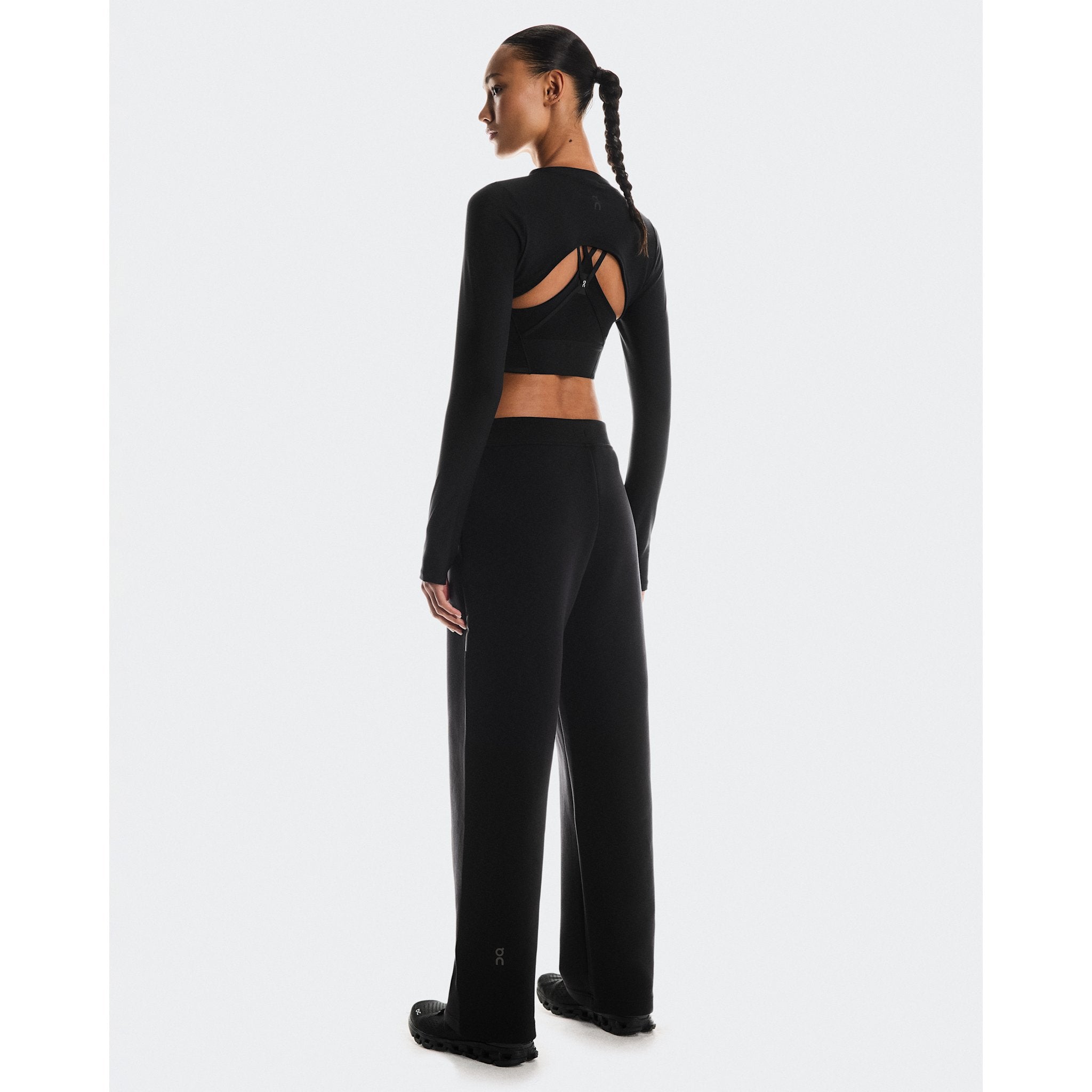 On Focus Tech Sweatpants Black