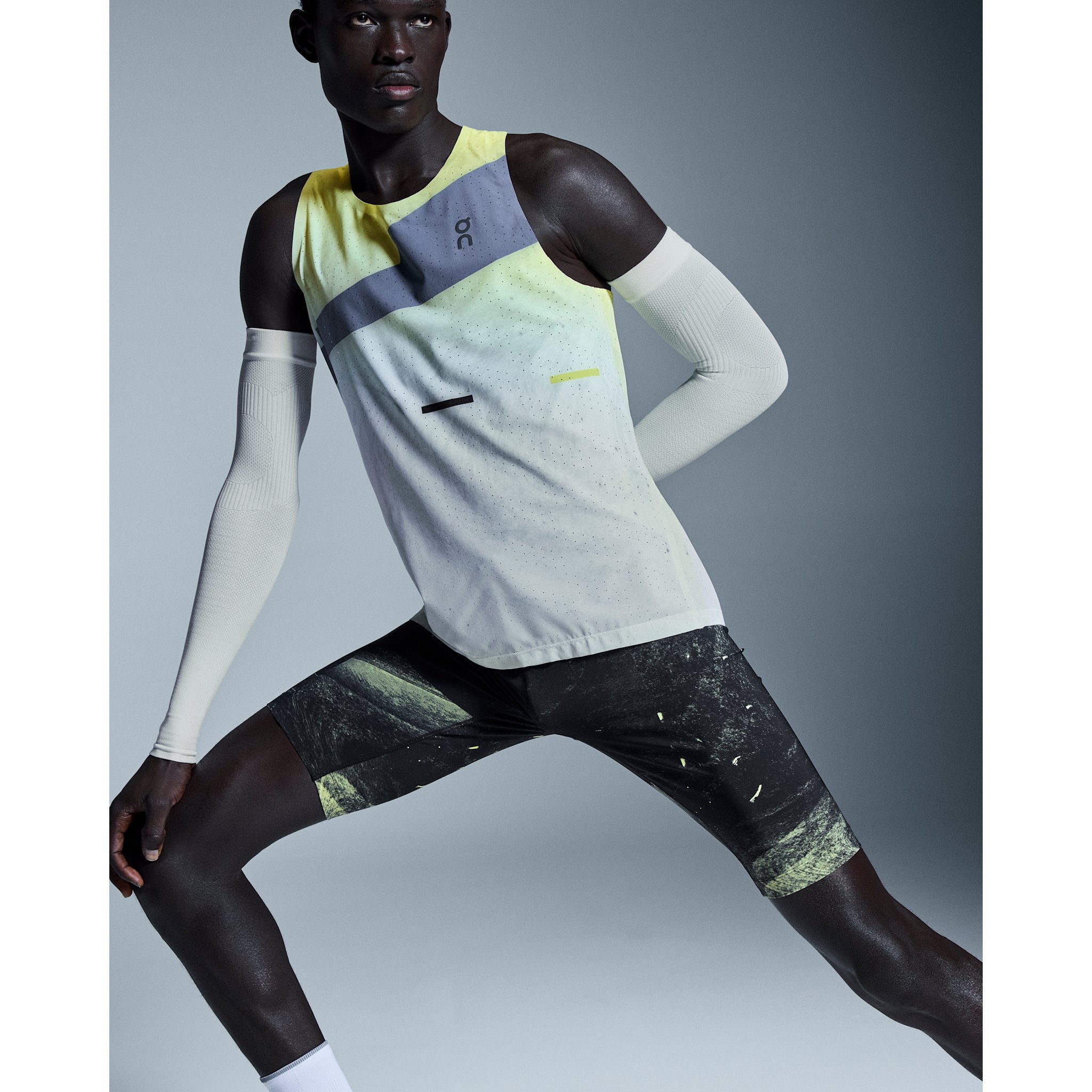 On Race Singlet Limelight | Glacier