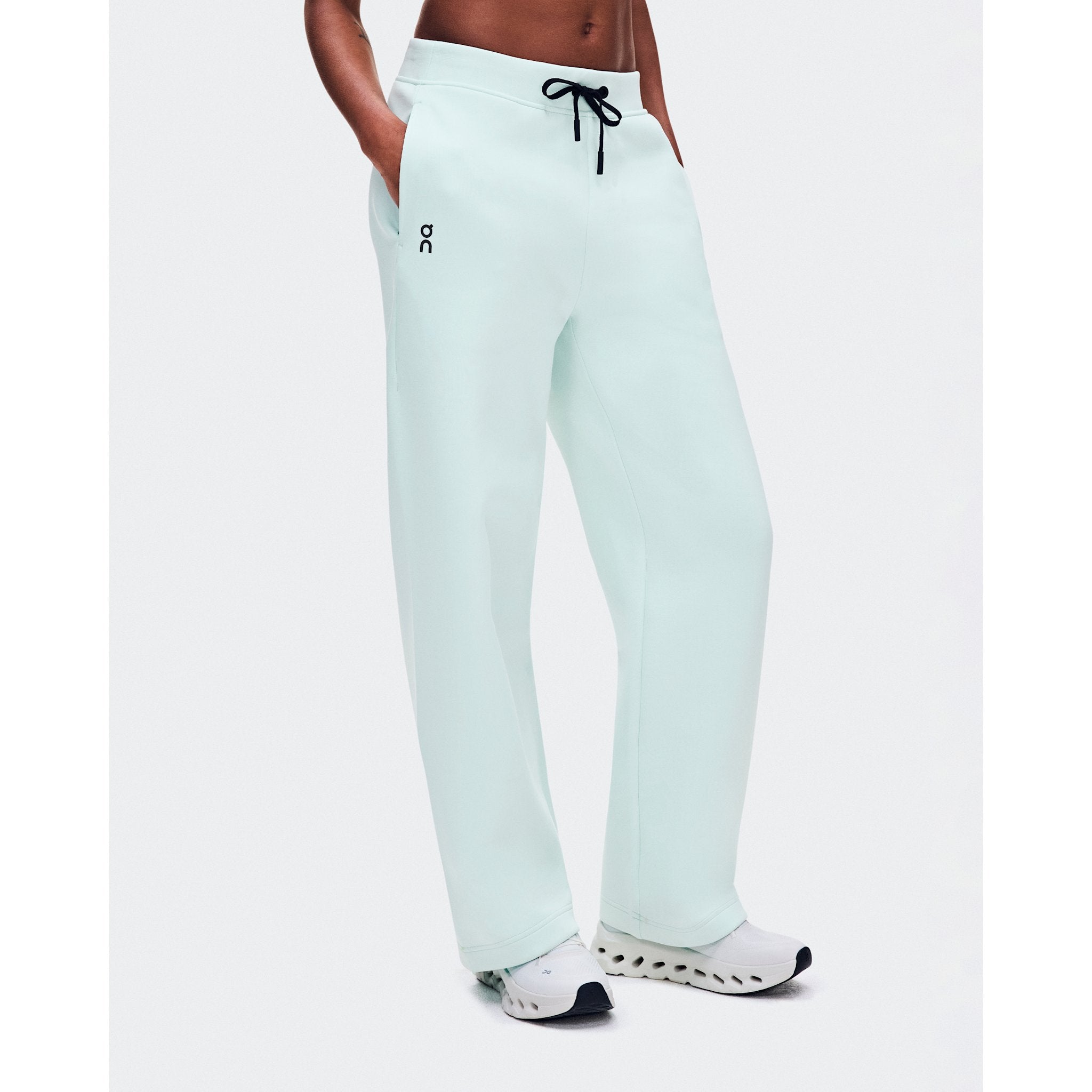 On Focus Tech Sweatpants Flurry