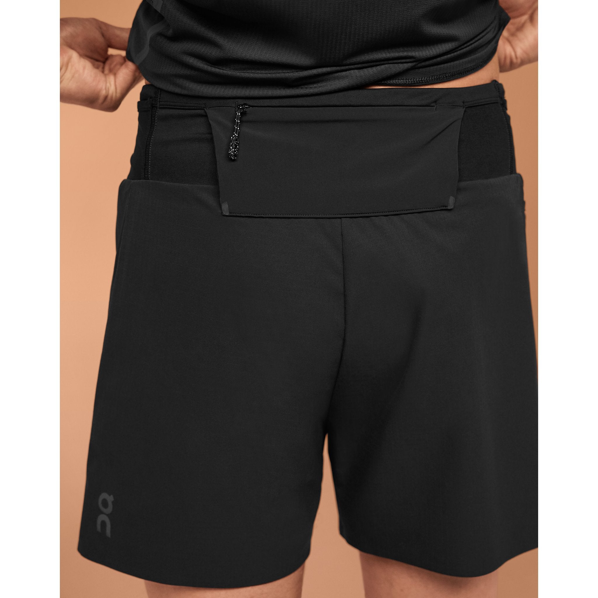 On Ultra Shorts Black
