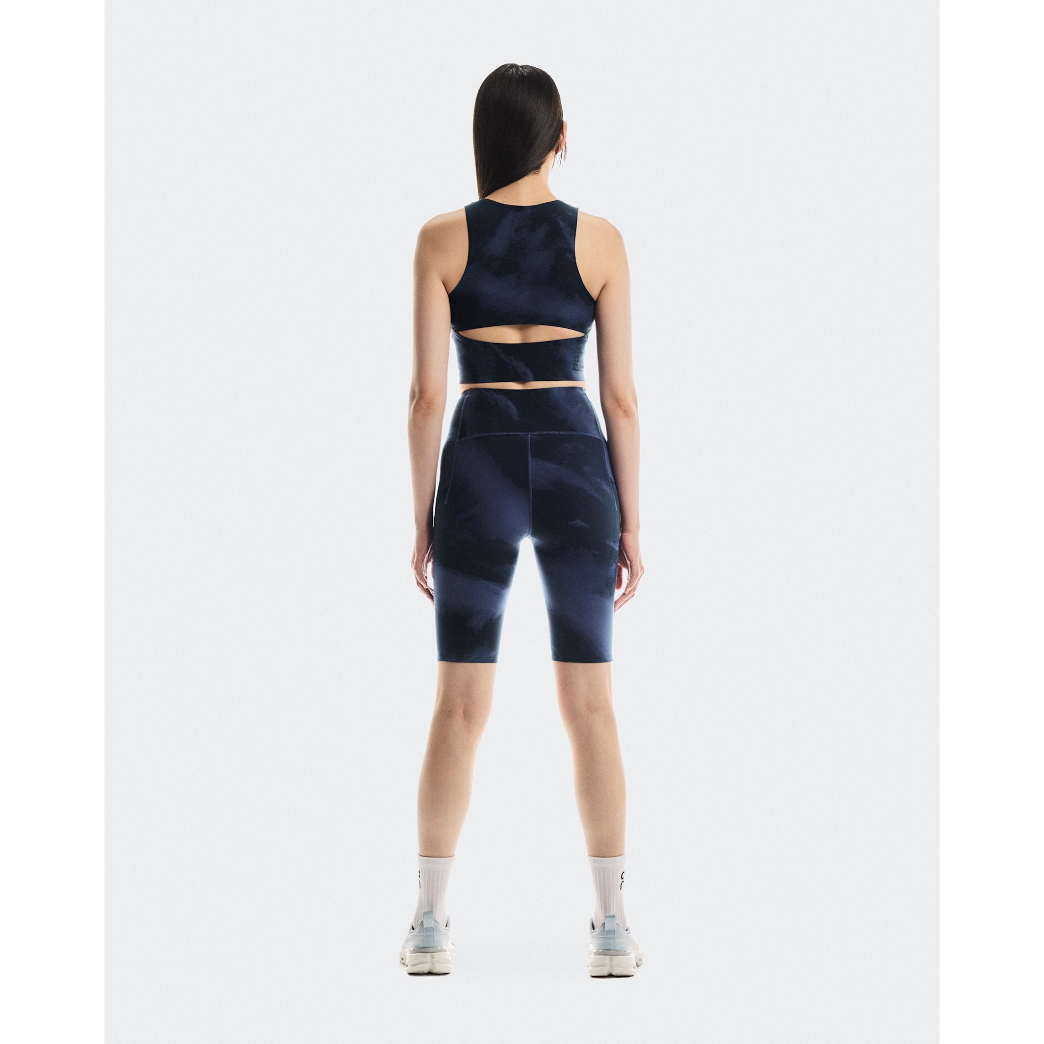 On Studio Open Back Crop Acai | Navy