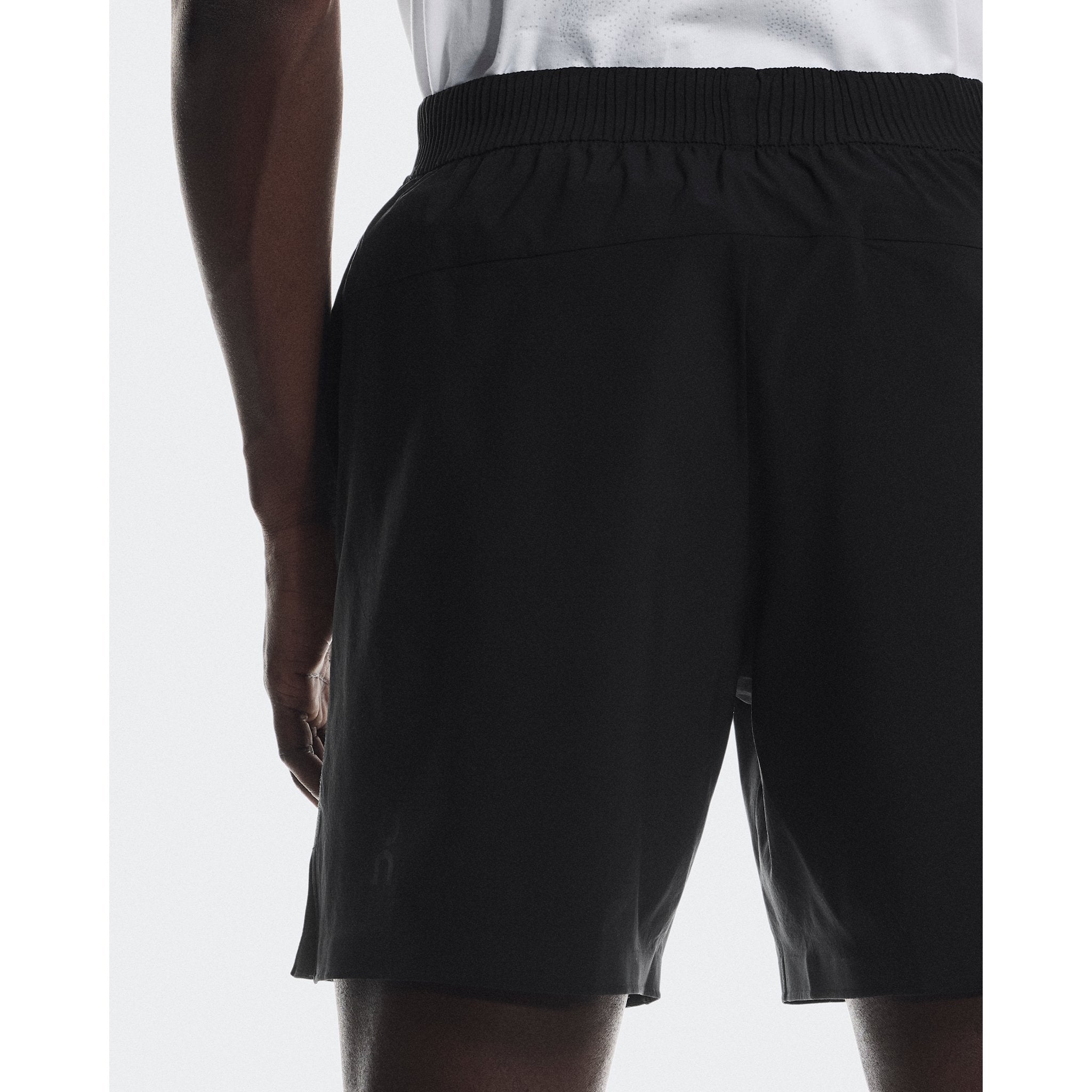 On Focus Shorts Black