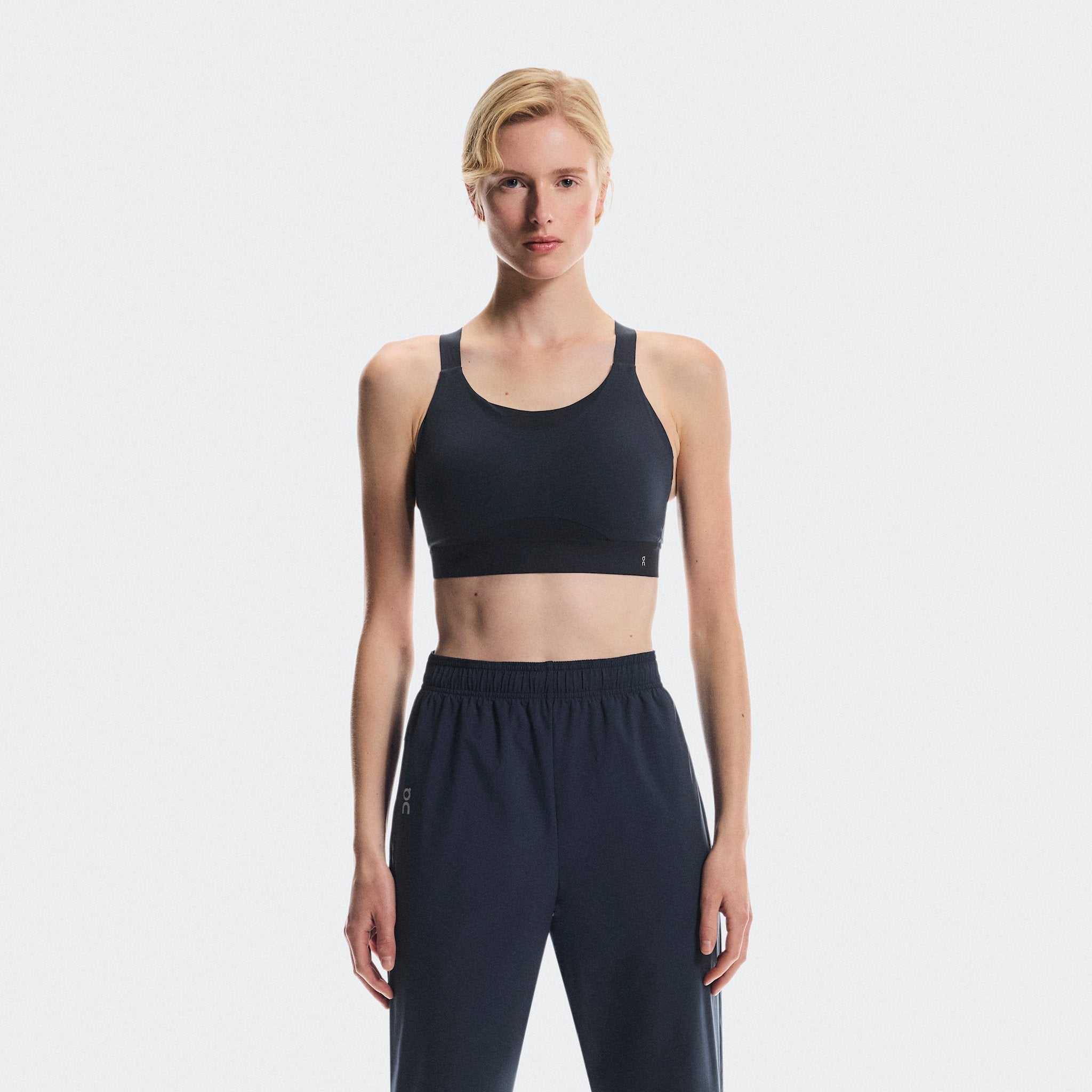 On Performance Bra Navy