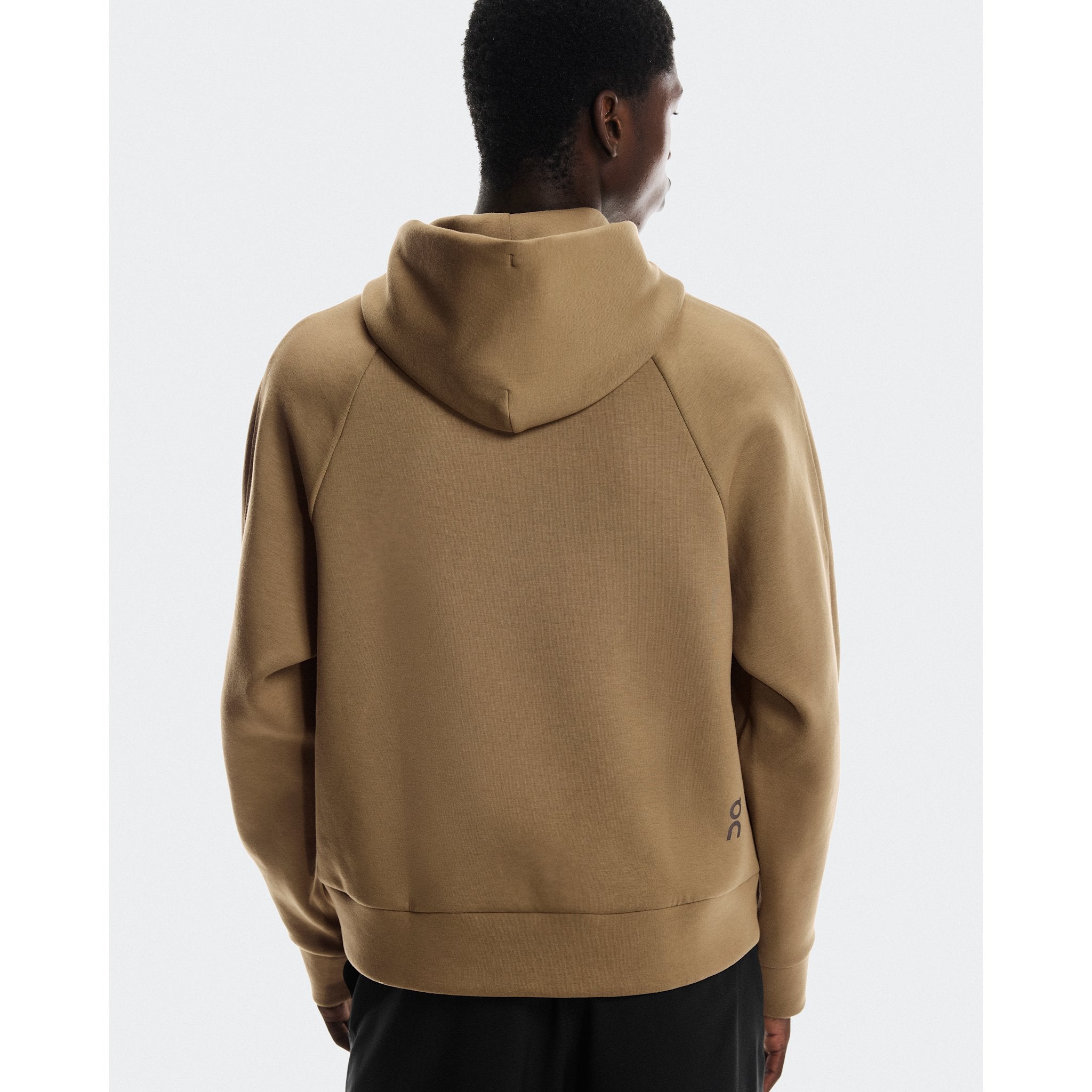 On Focus Tech Hoodie Nutmeg