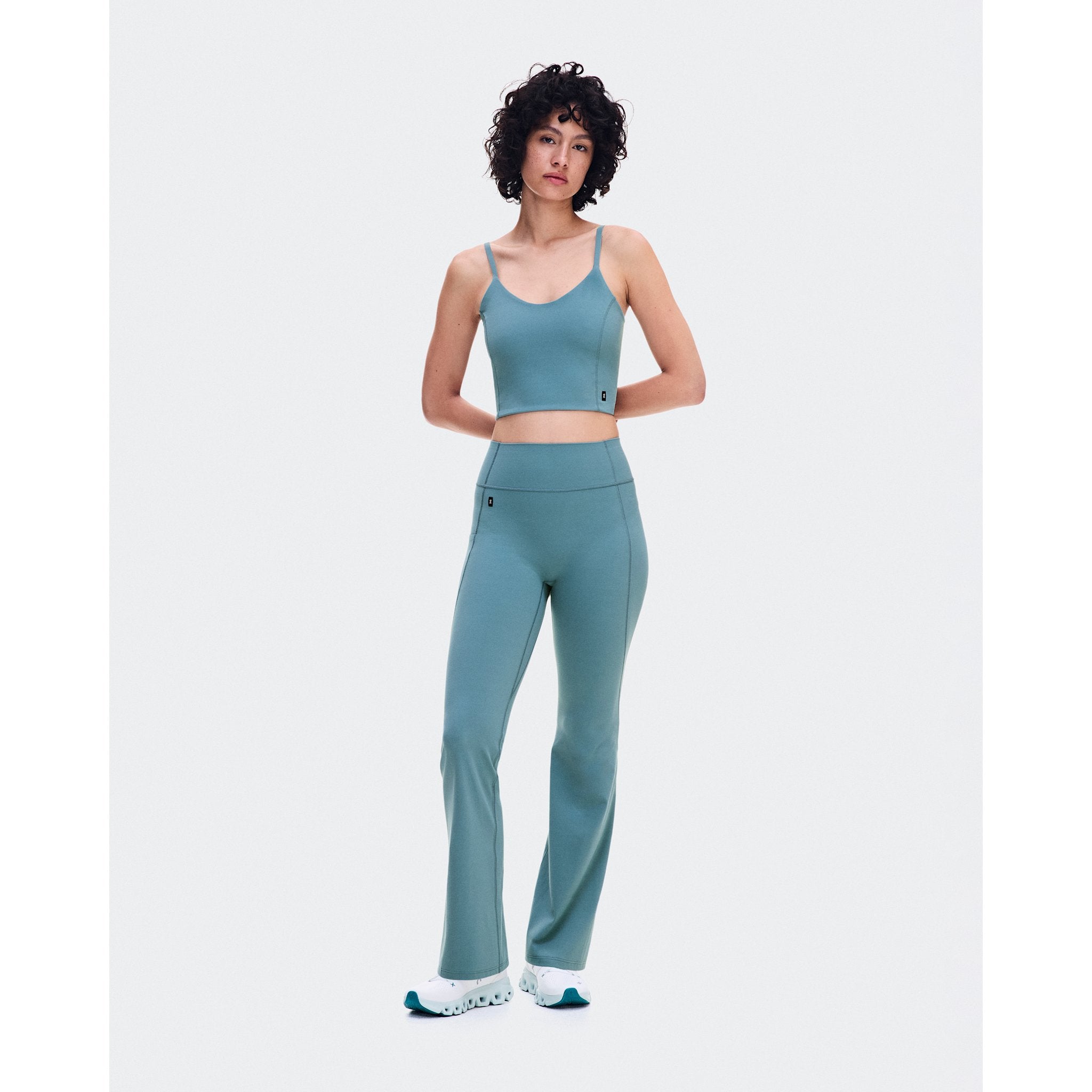 On Studio Flared Pants 30" Agave