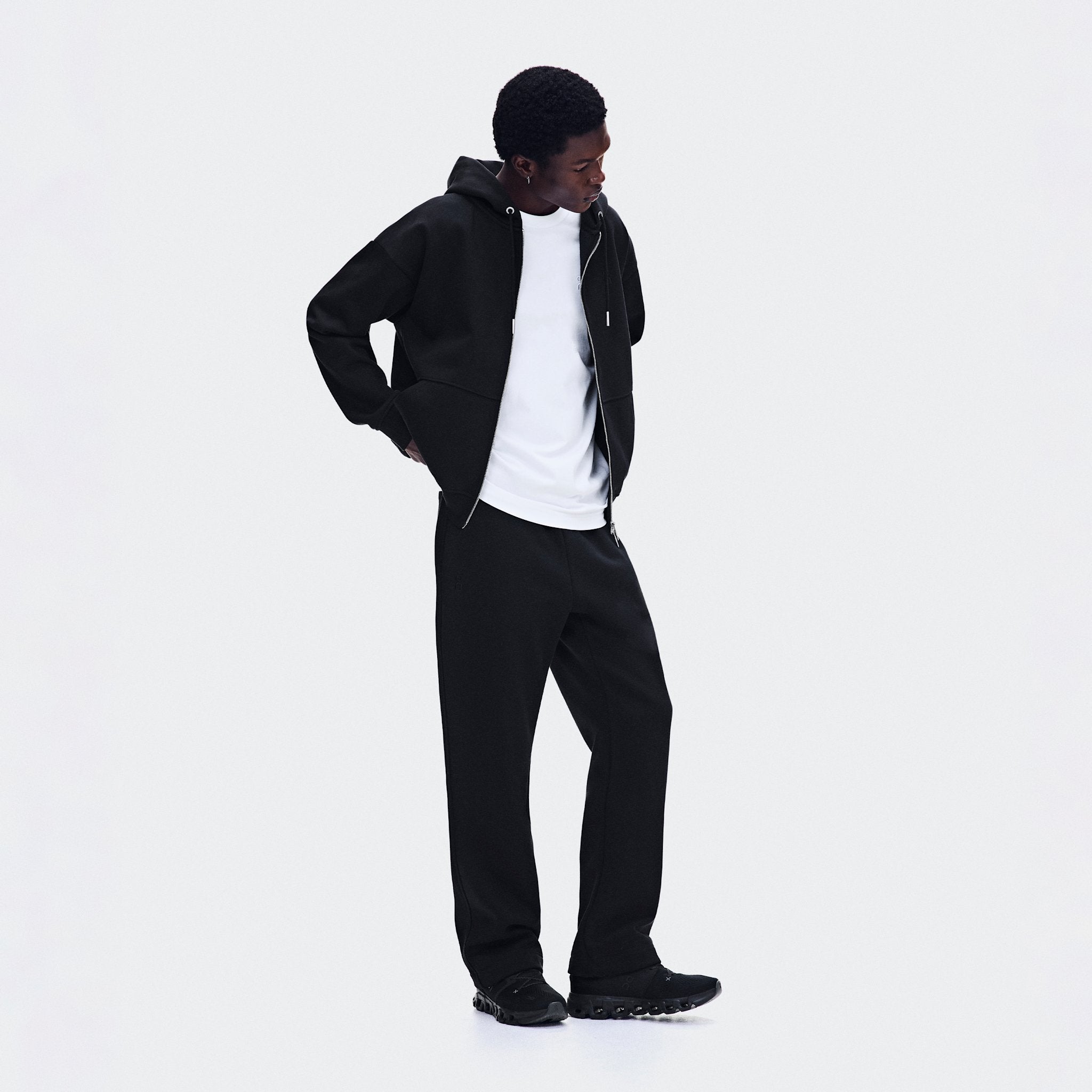 On Club Collective Wide Pants Black