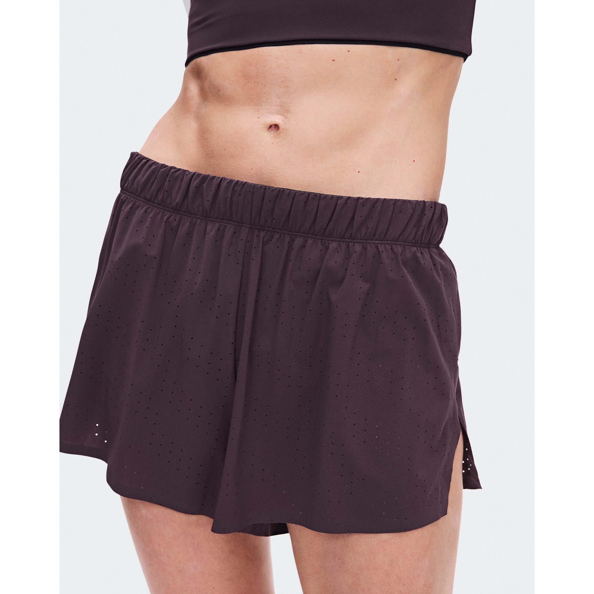 On Zero Shorts Urchin