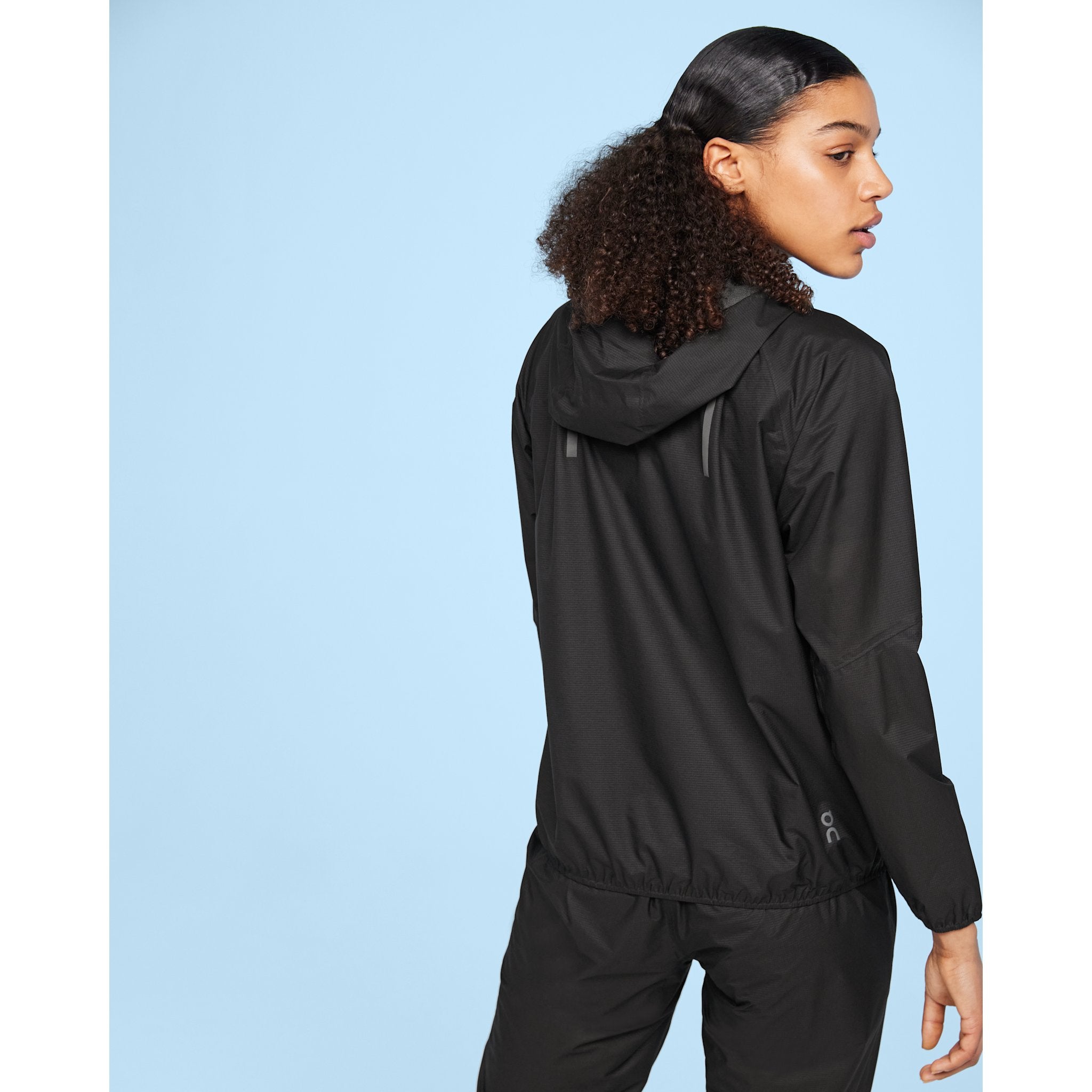 On Ultra Jacket Black