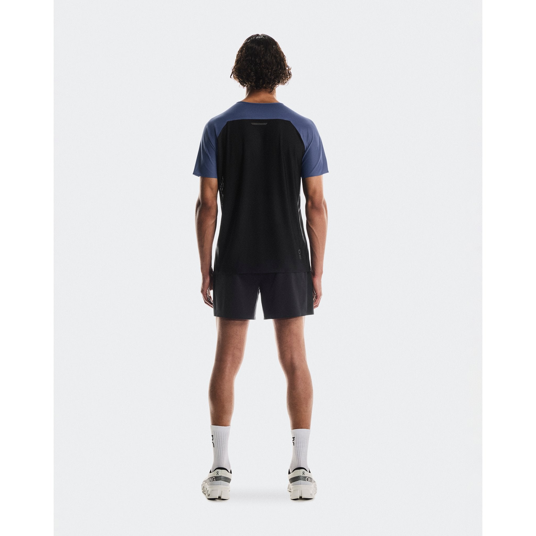 On Performance-T Acai | Black