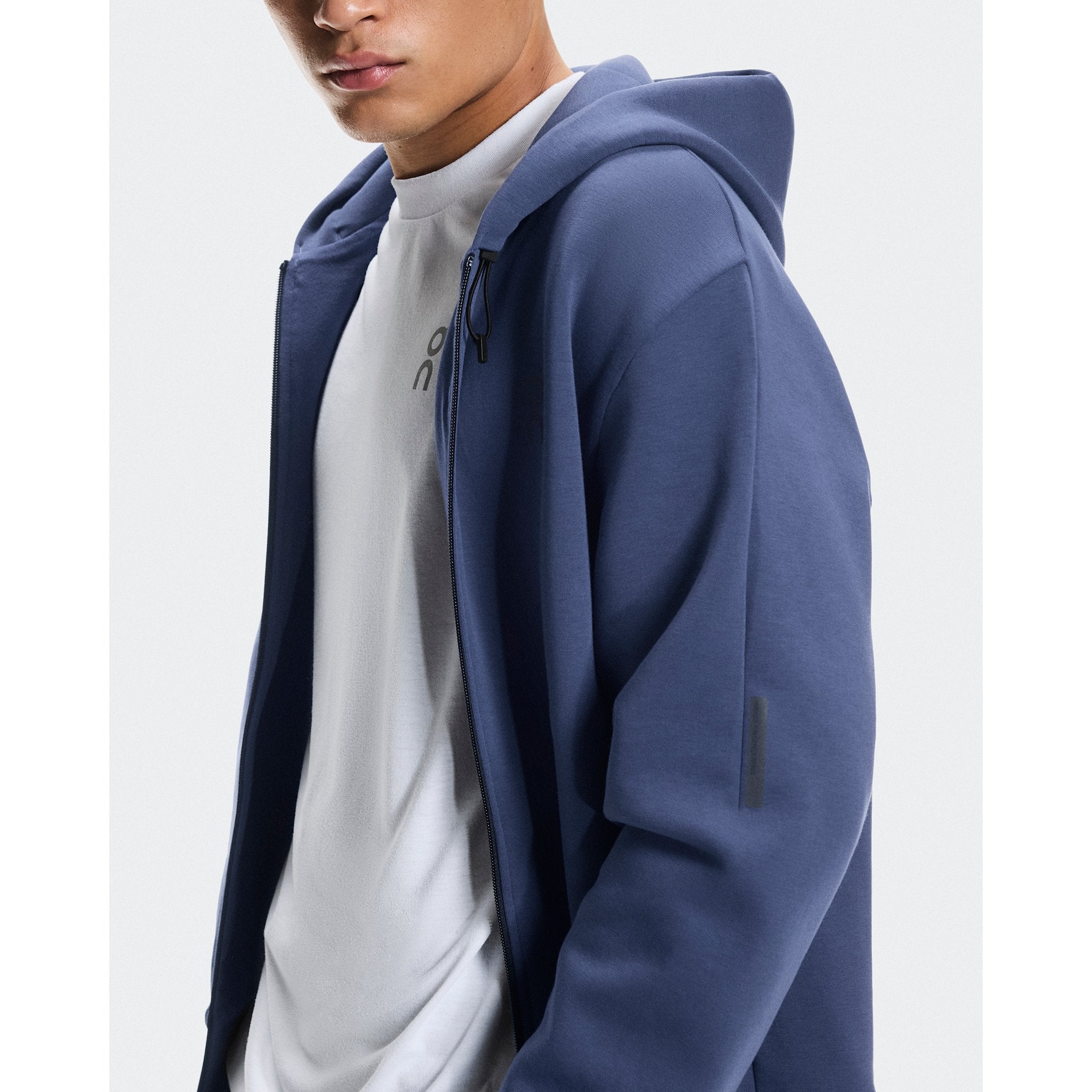 On Focus Tech Zip Hoodie Acai