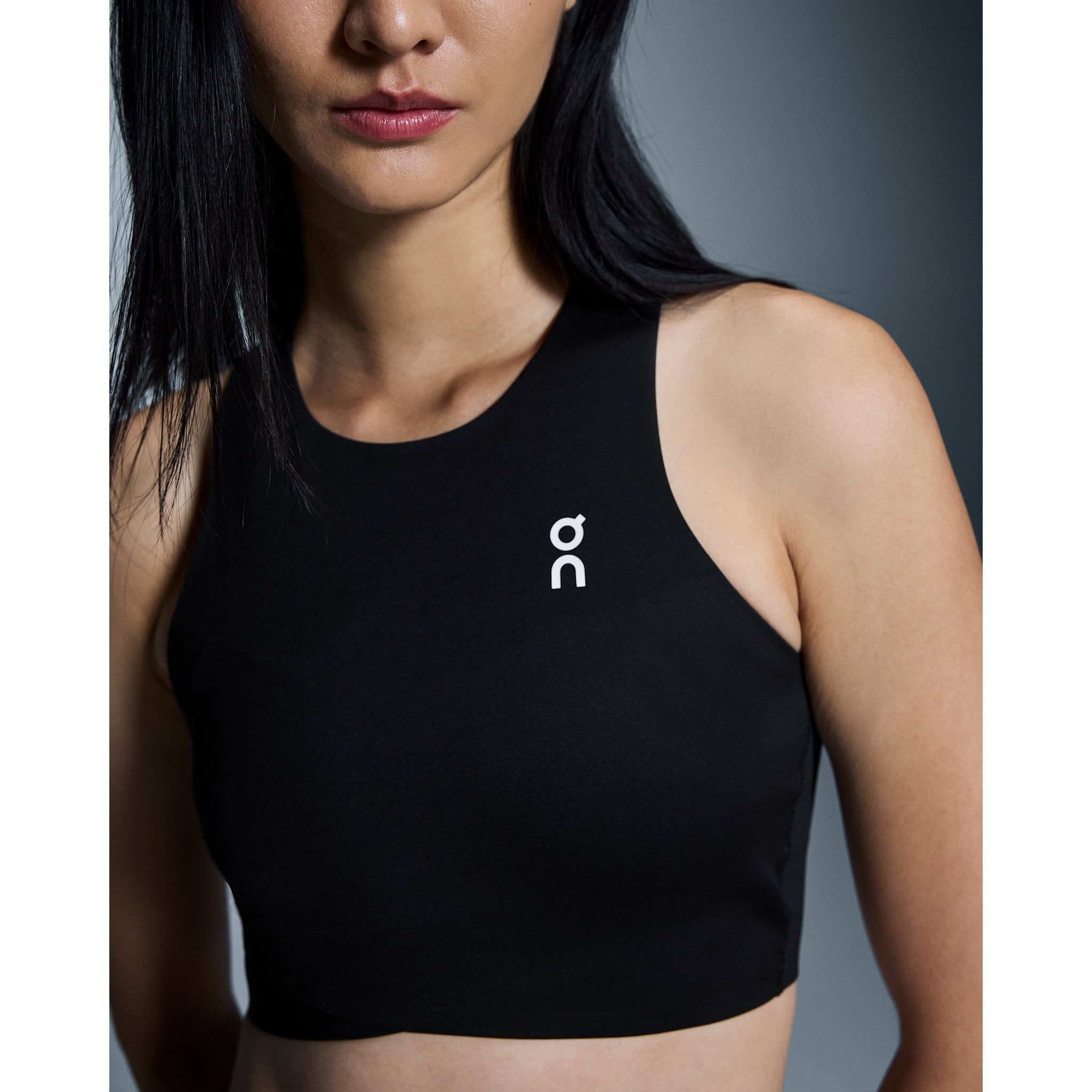 On Court Crop Top Black