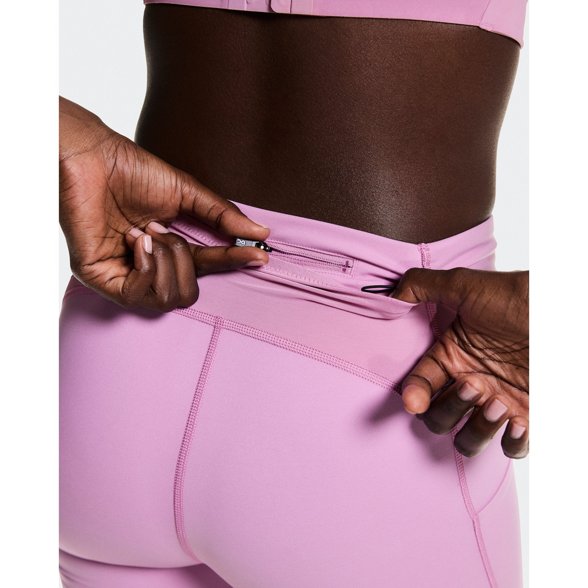 On Performance Tights Short Sakura