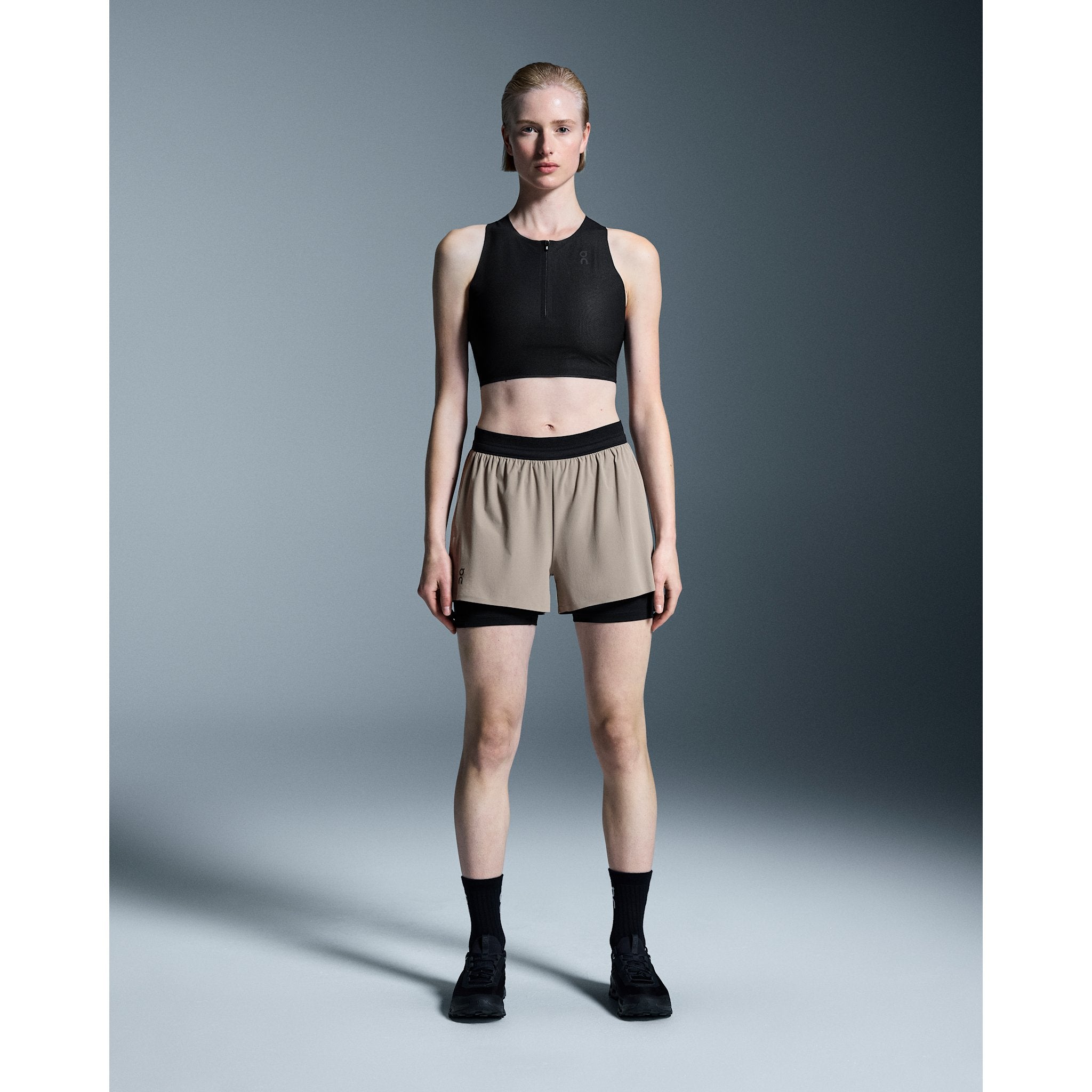 On 3" Performance 2/1 Shorts Cinder | Black