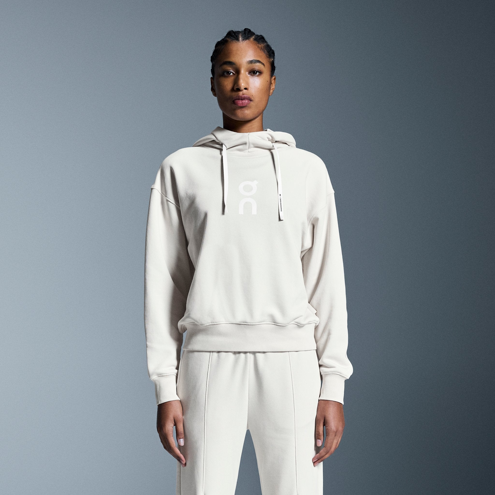 On Club Hoodie Silver