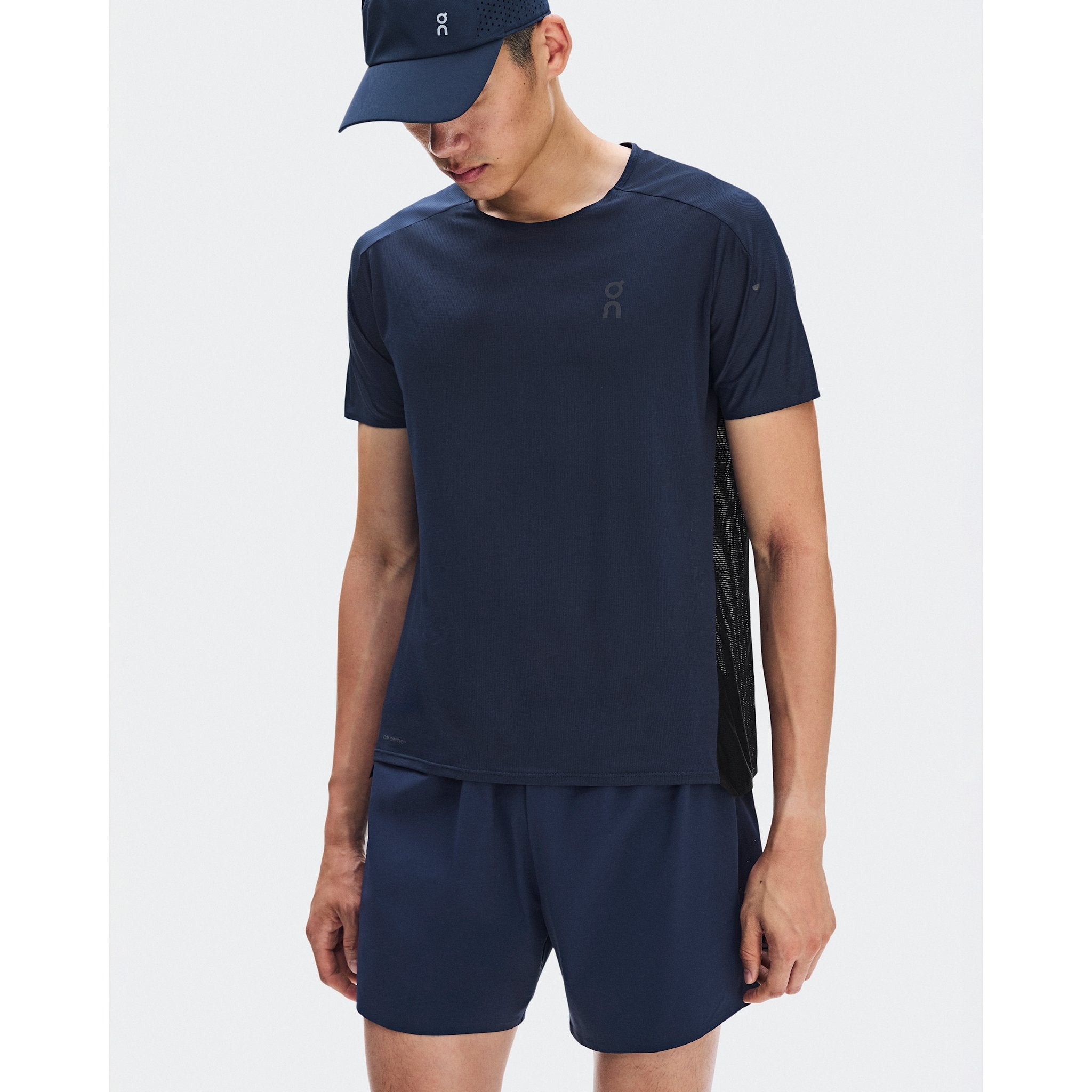 On 5" Performance Shorts Midnight