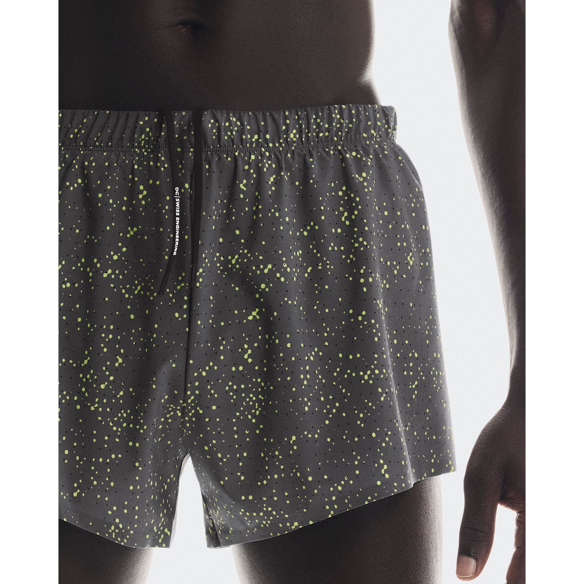 On Race Shorts Iron
