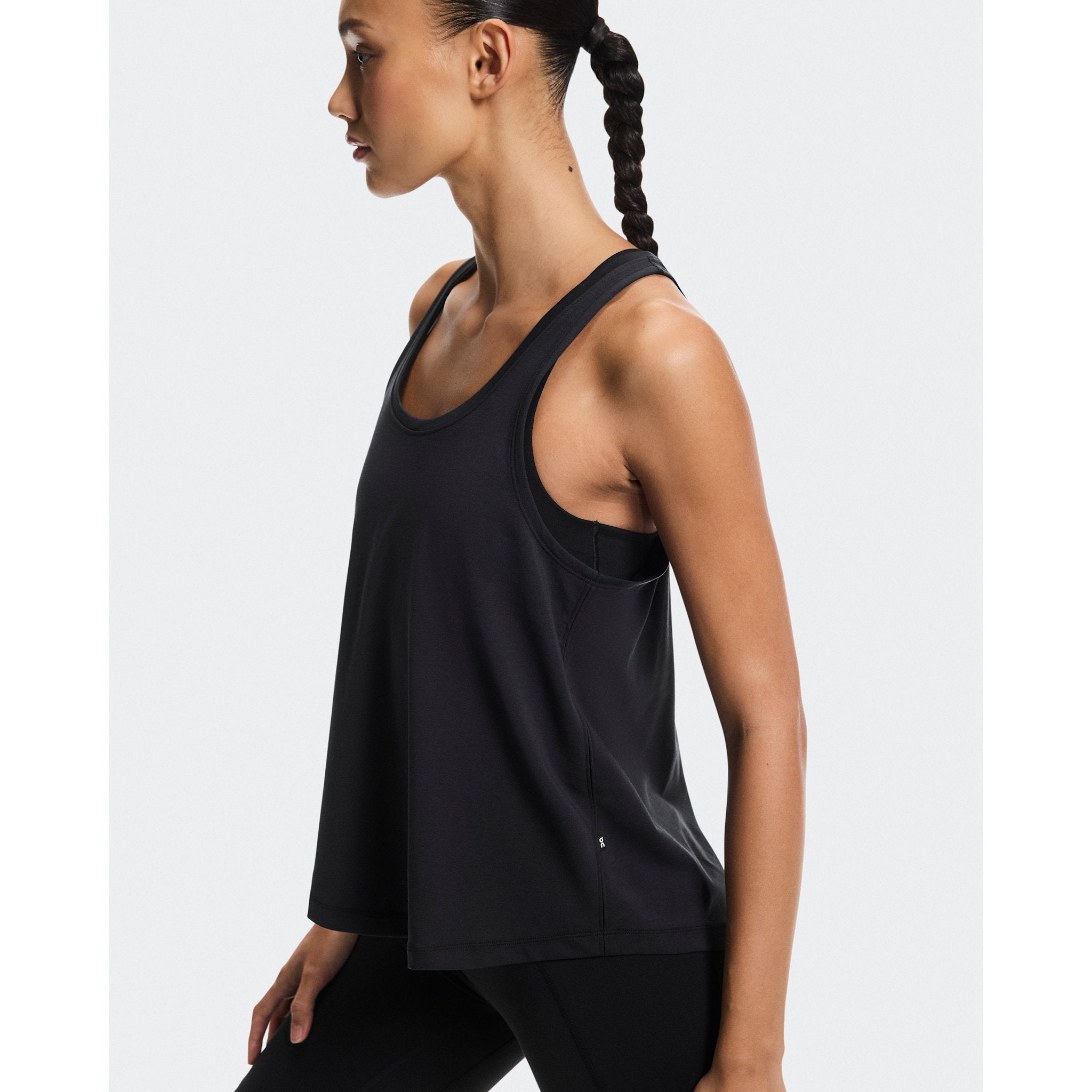 On Focus Tank Black