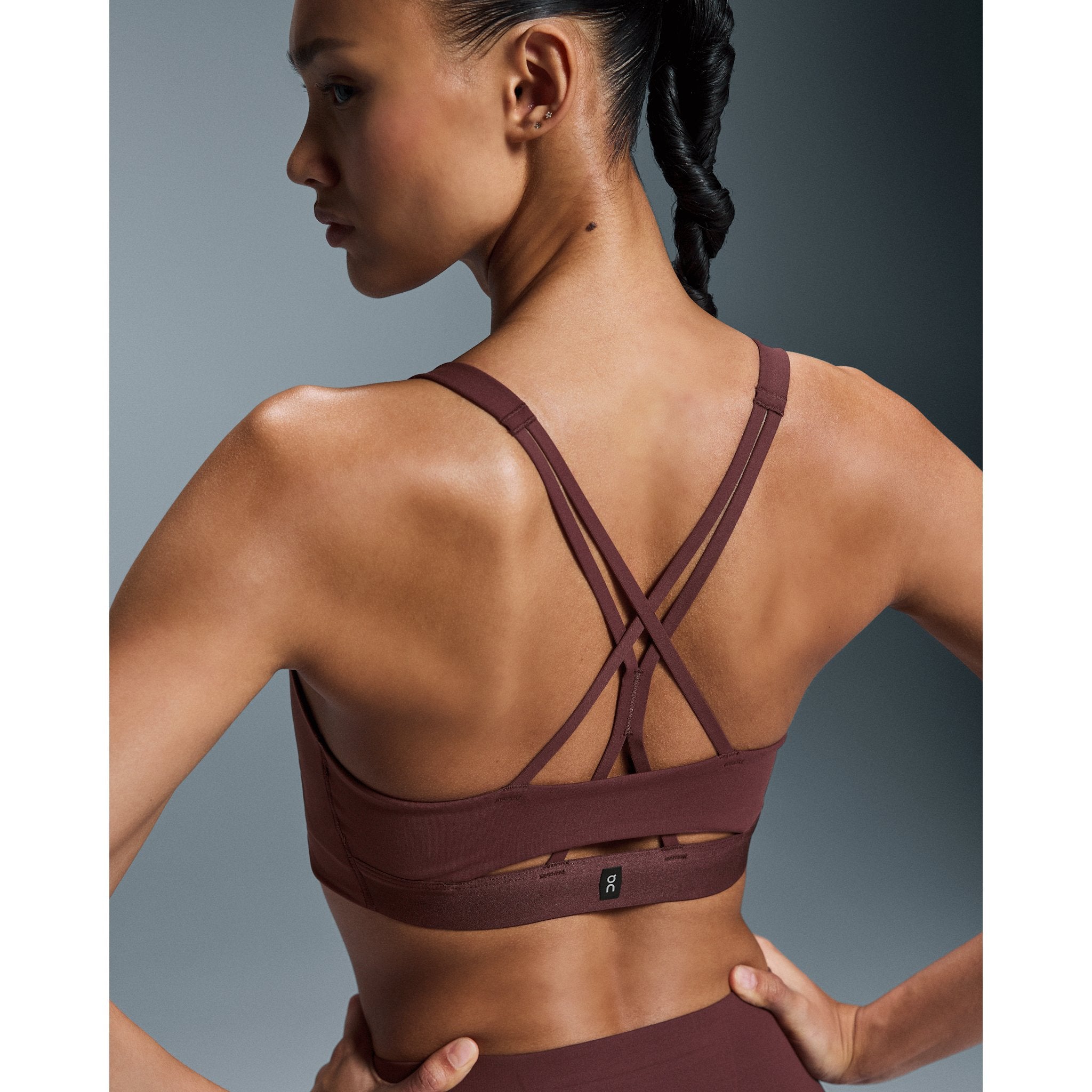 On Movement Bra Mulberry