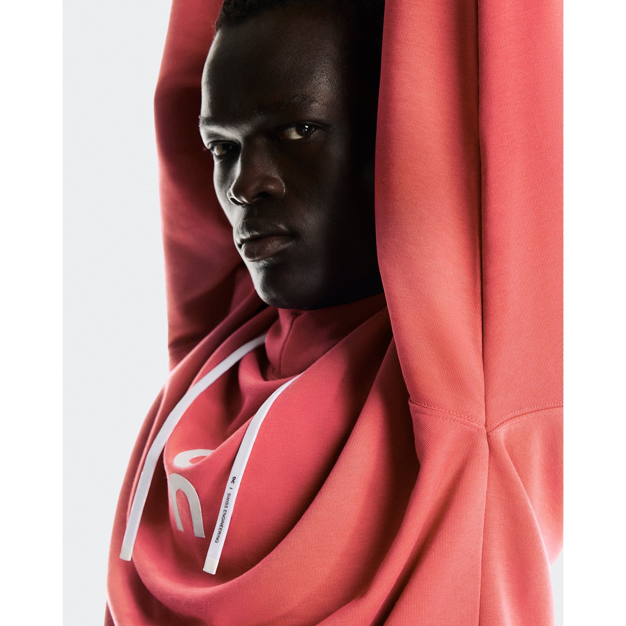 On Club Hoodie Coral