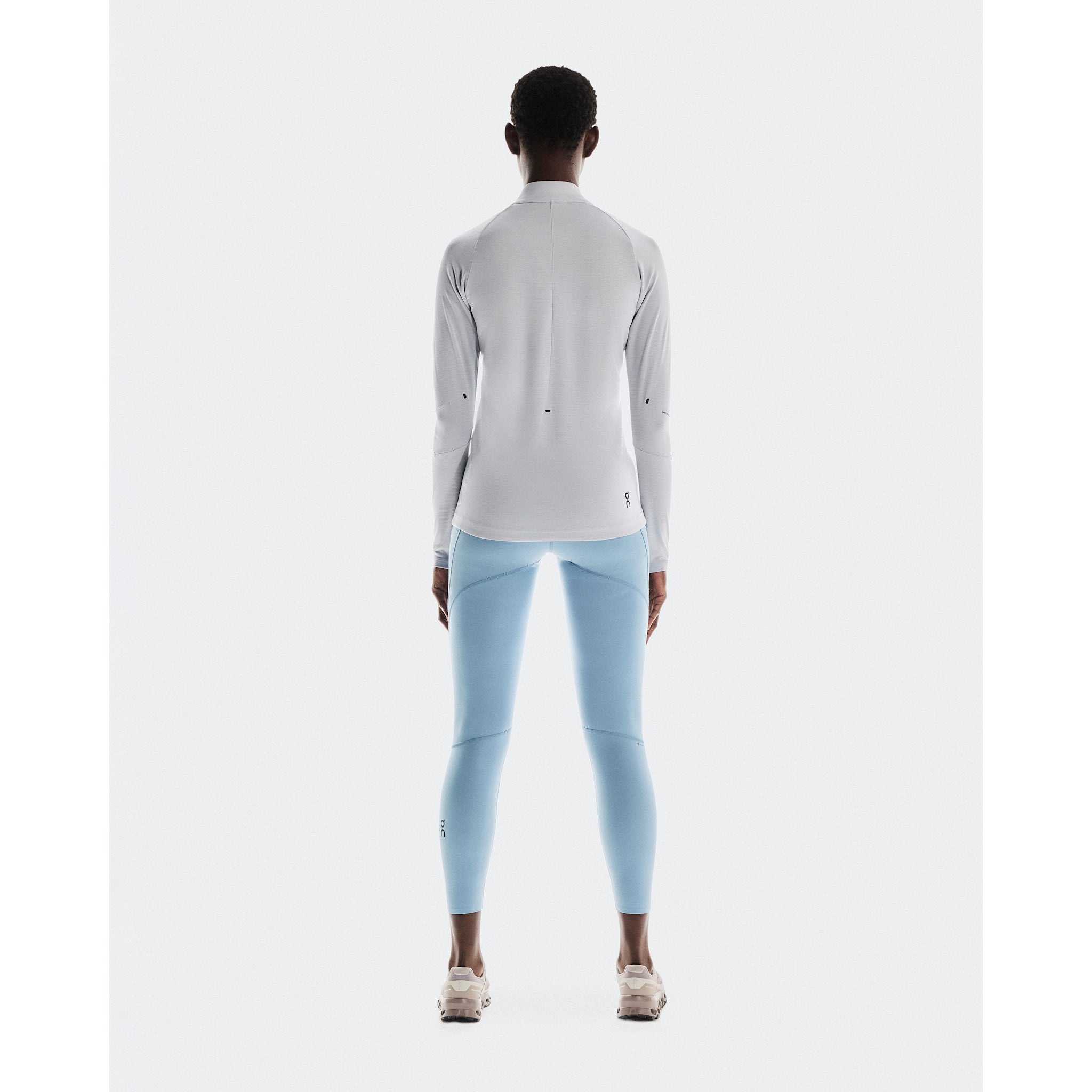 On Trek Tight Chambray