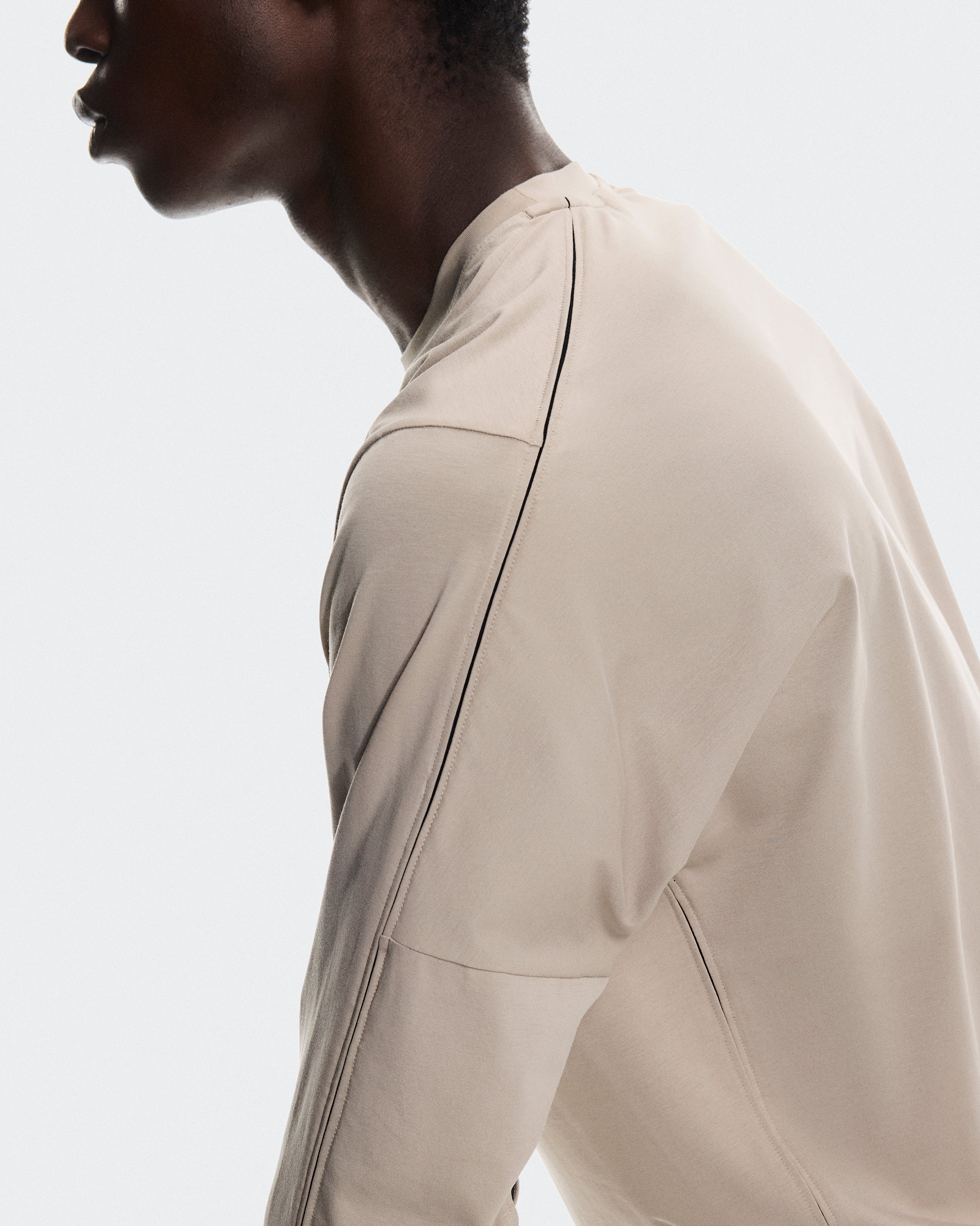 On Focus Long-T Desert