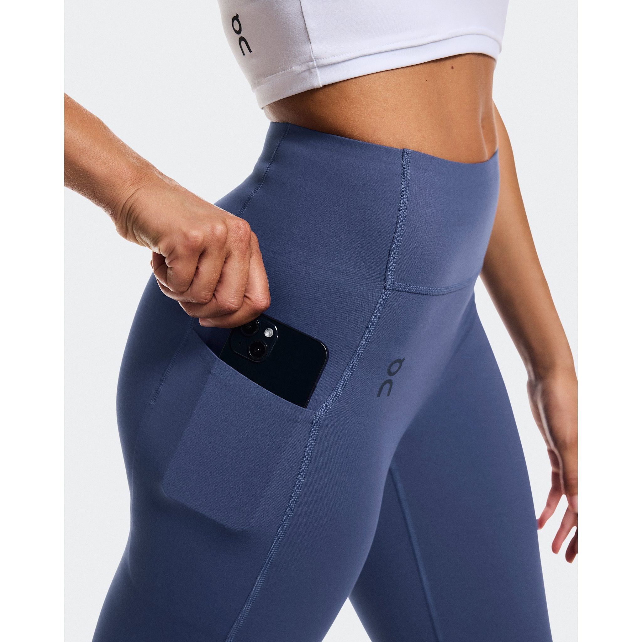 On Studio Leggings Flared Acai