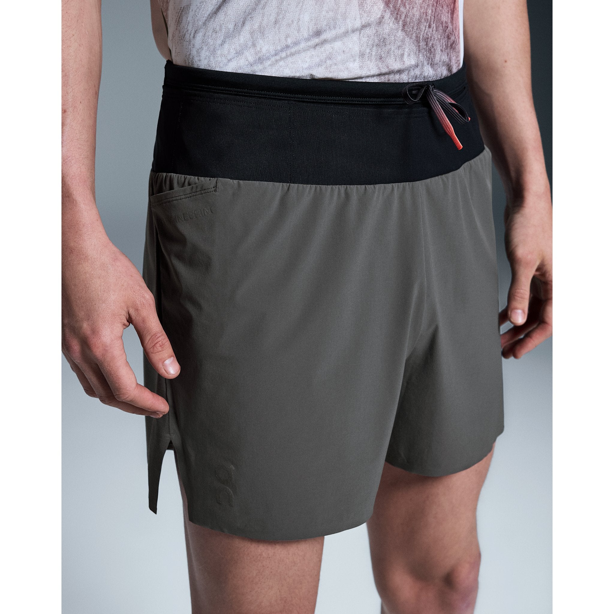 On Ultra Shorts Eclipse