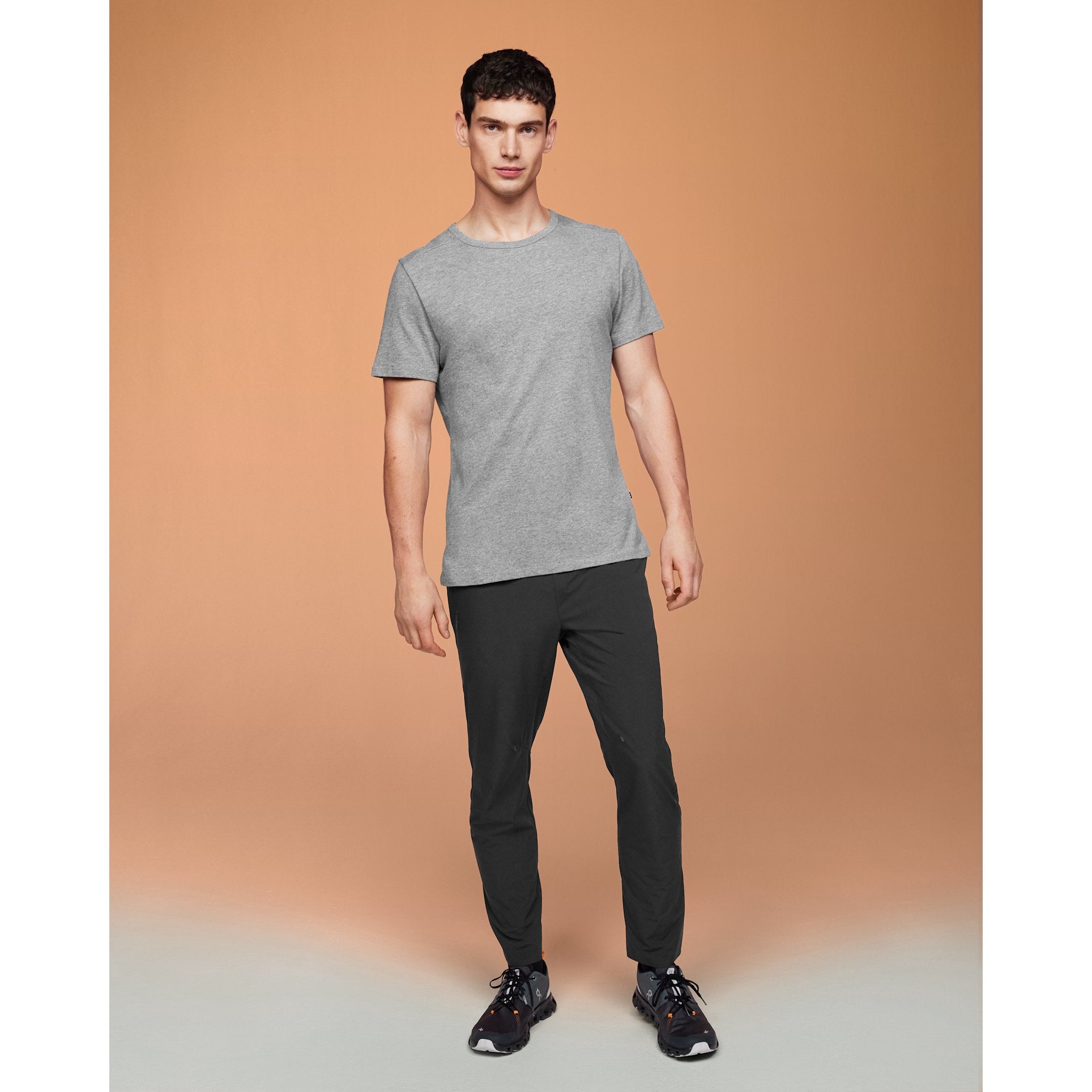 On Movement Pants Black
