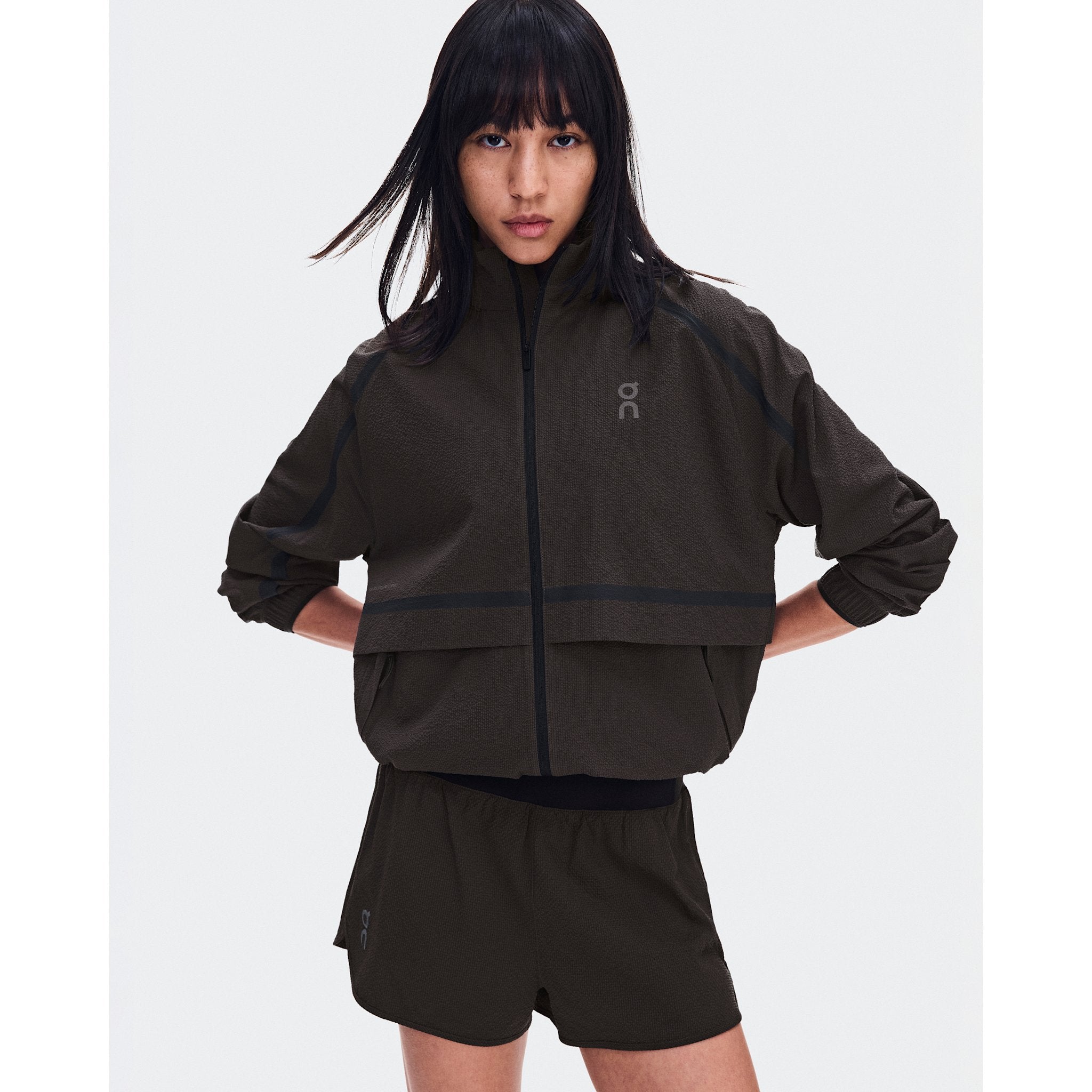 On Performance Volt Jacket Espresso
