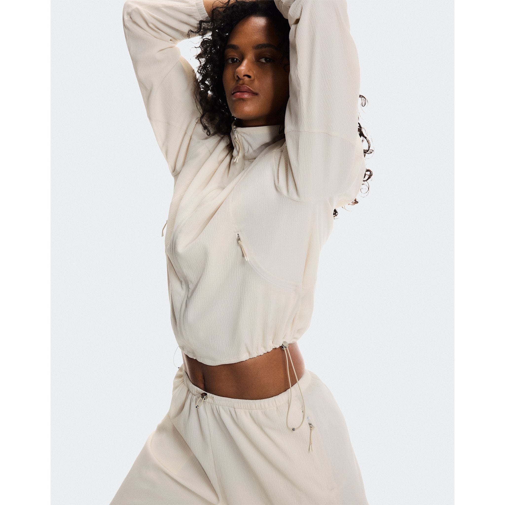 On Track Jacket Cream