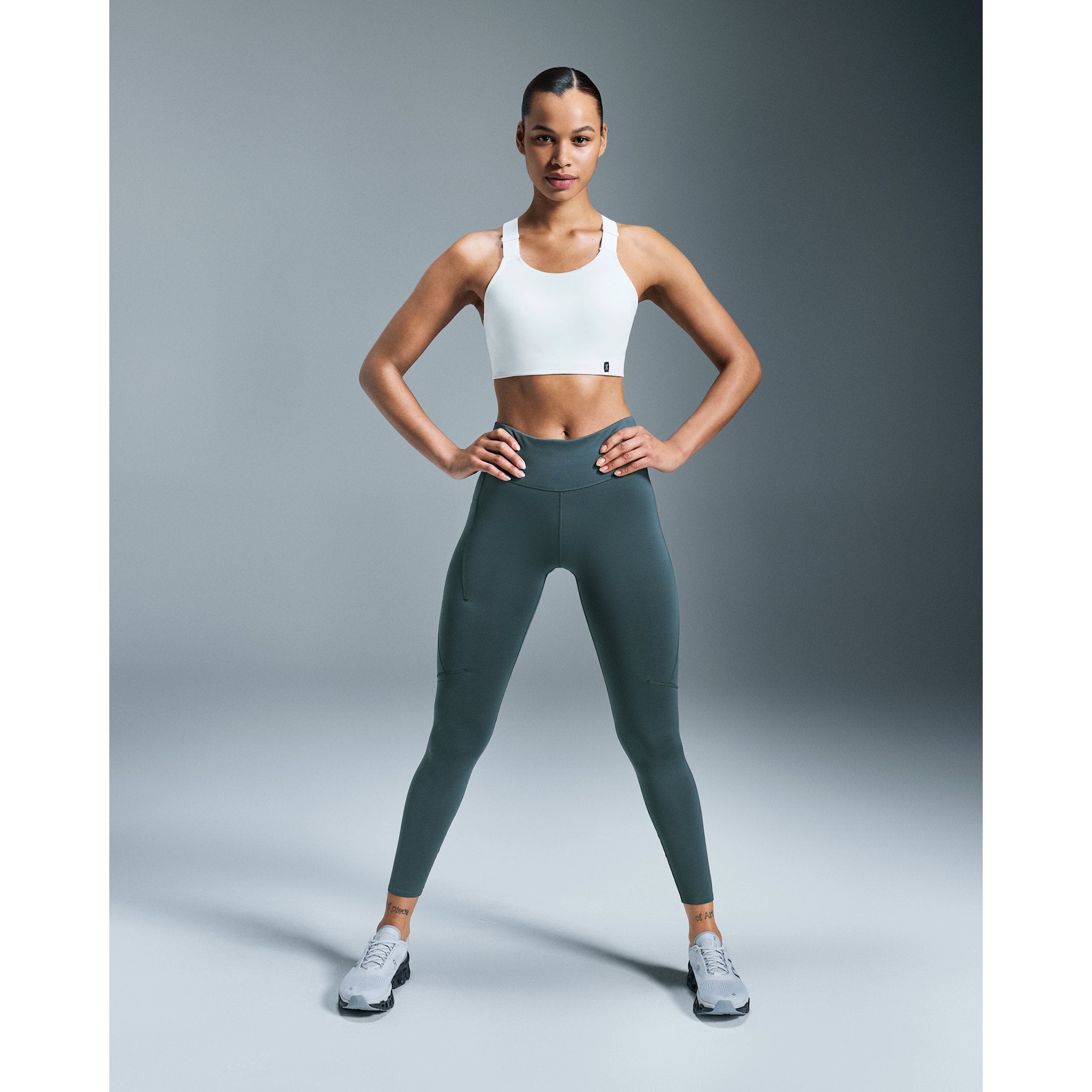 On Performance Tights Stone