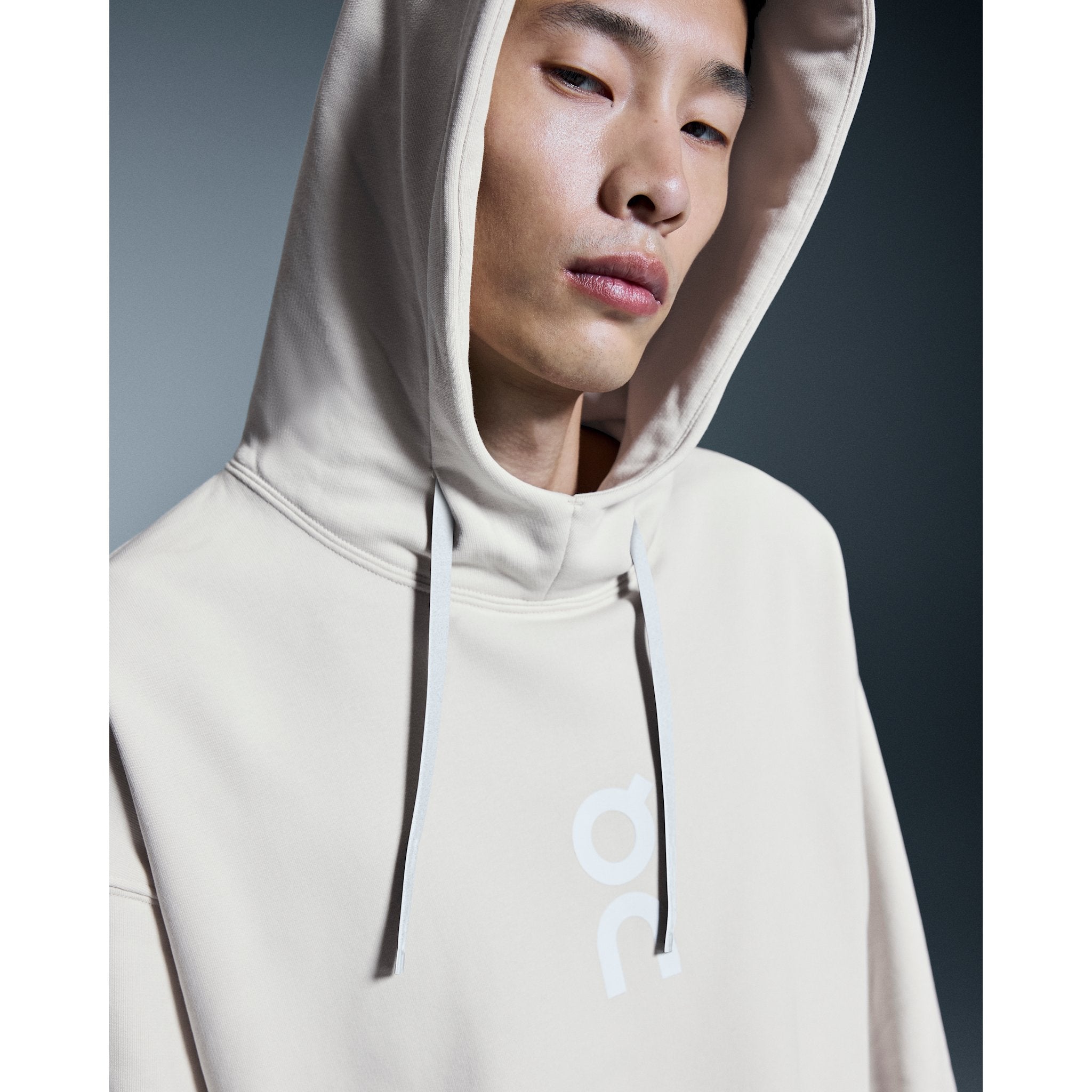 On Club Hoodie Silver