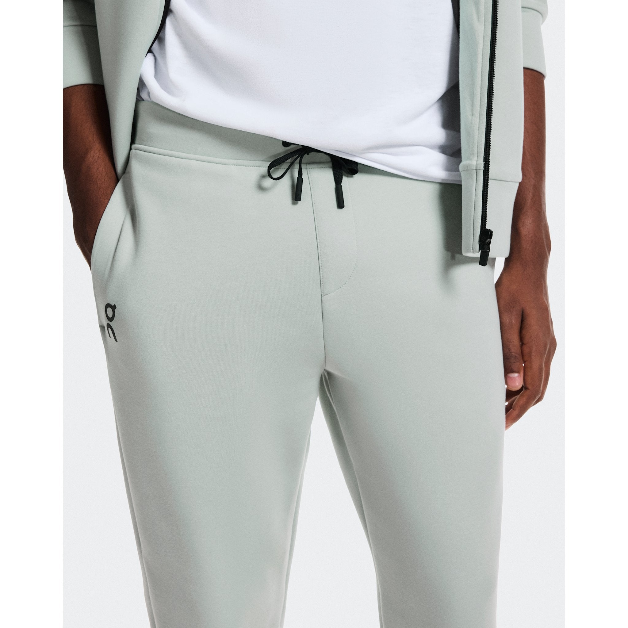 On Focus Tech Sweatpants Mineral