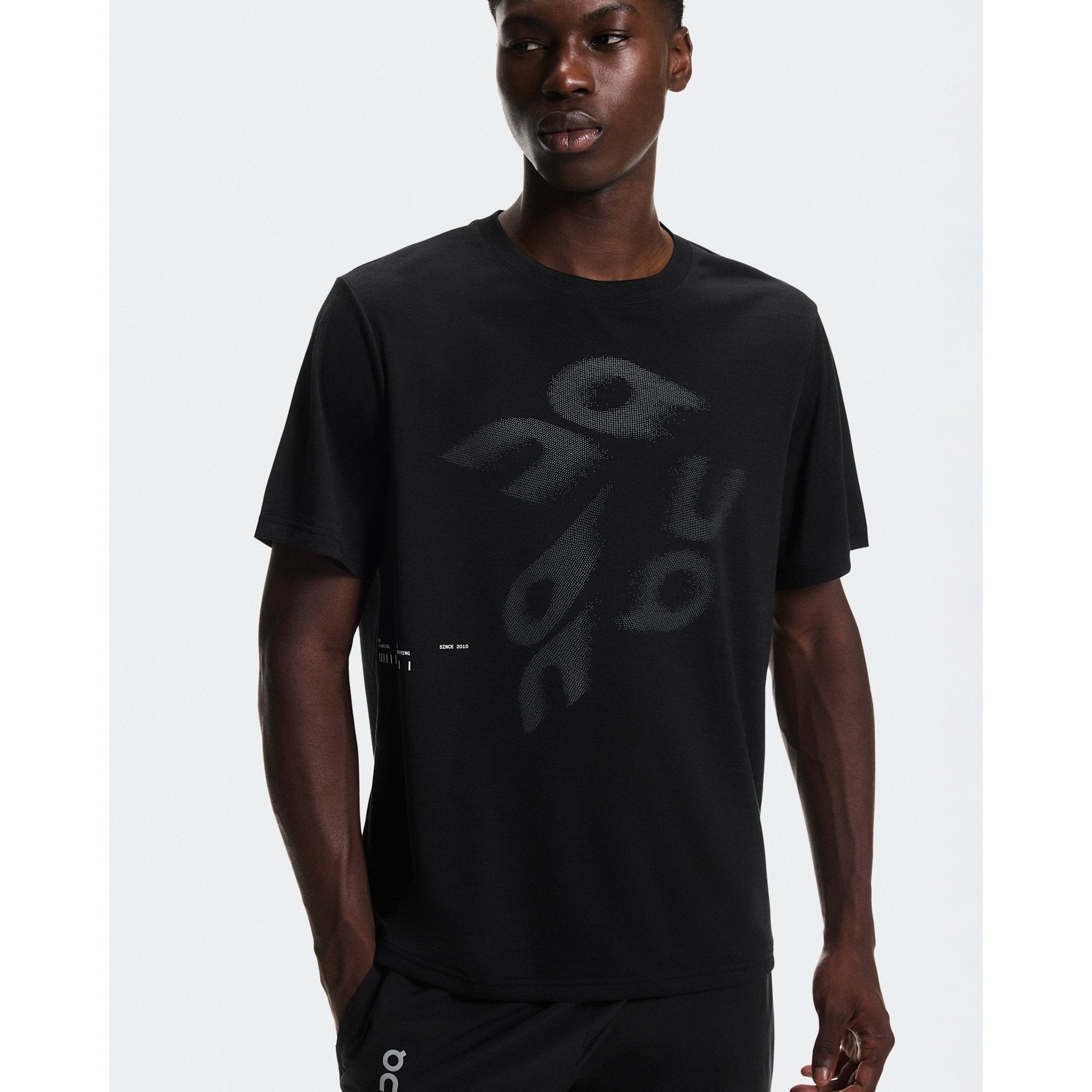 On Run-T Black