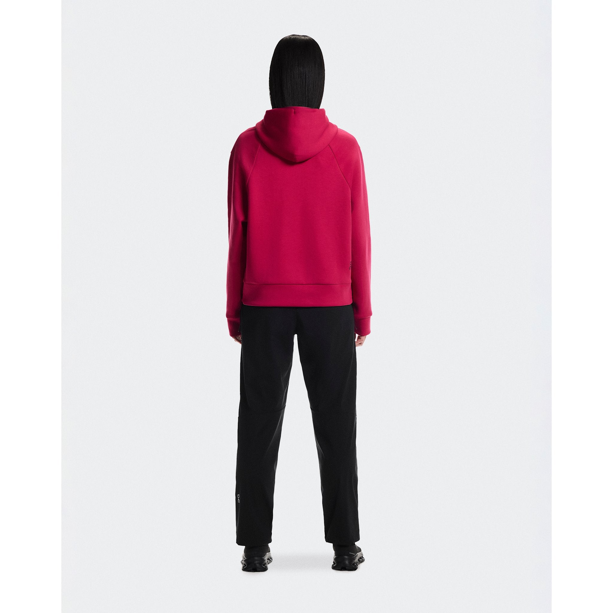 On Focus Tech Hoodie Grenadine