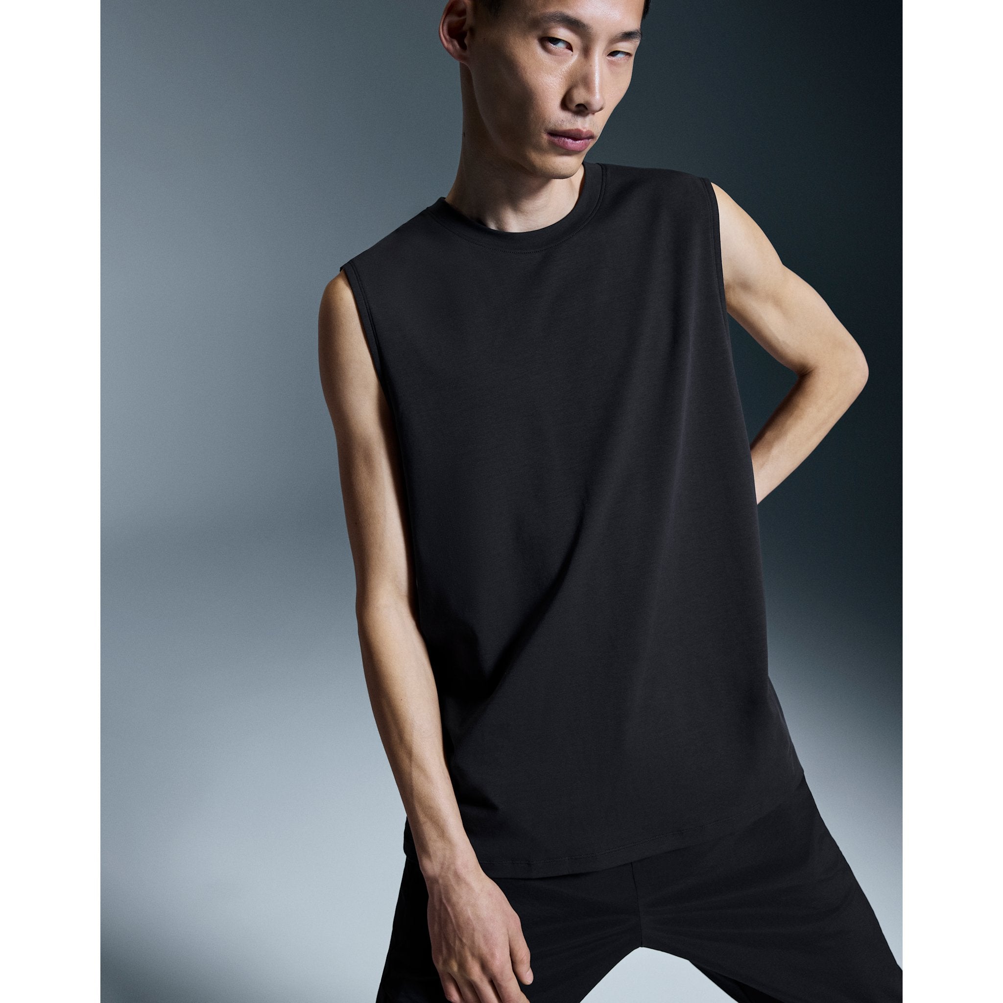 On Focus Tank Black