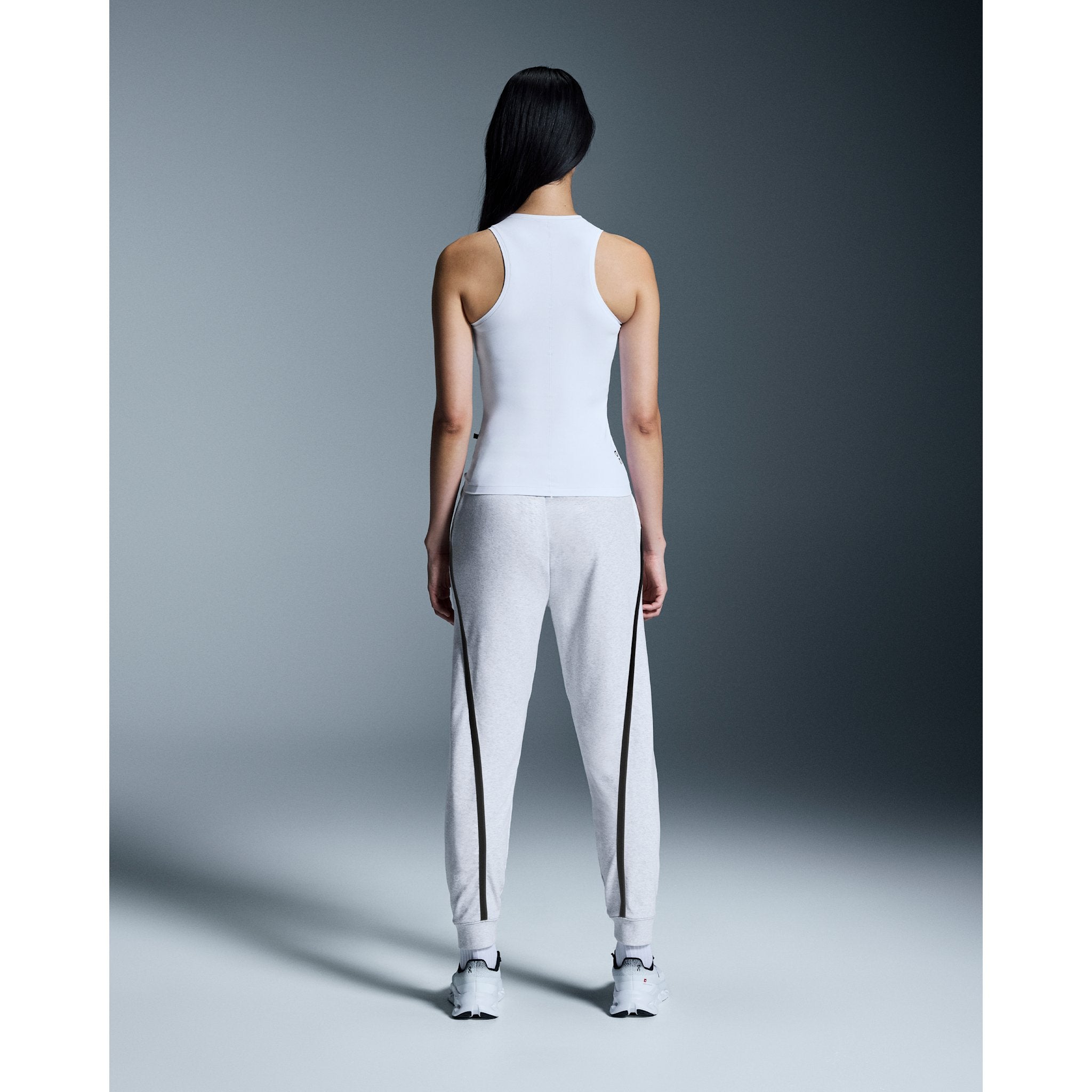On Studio Joggers Crater