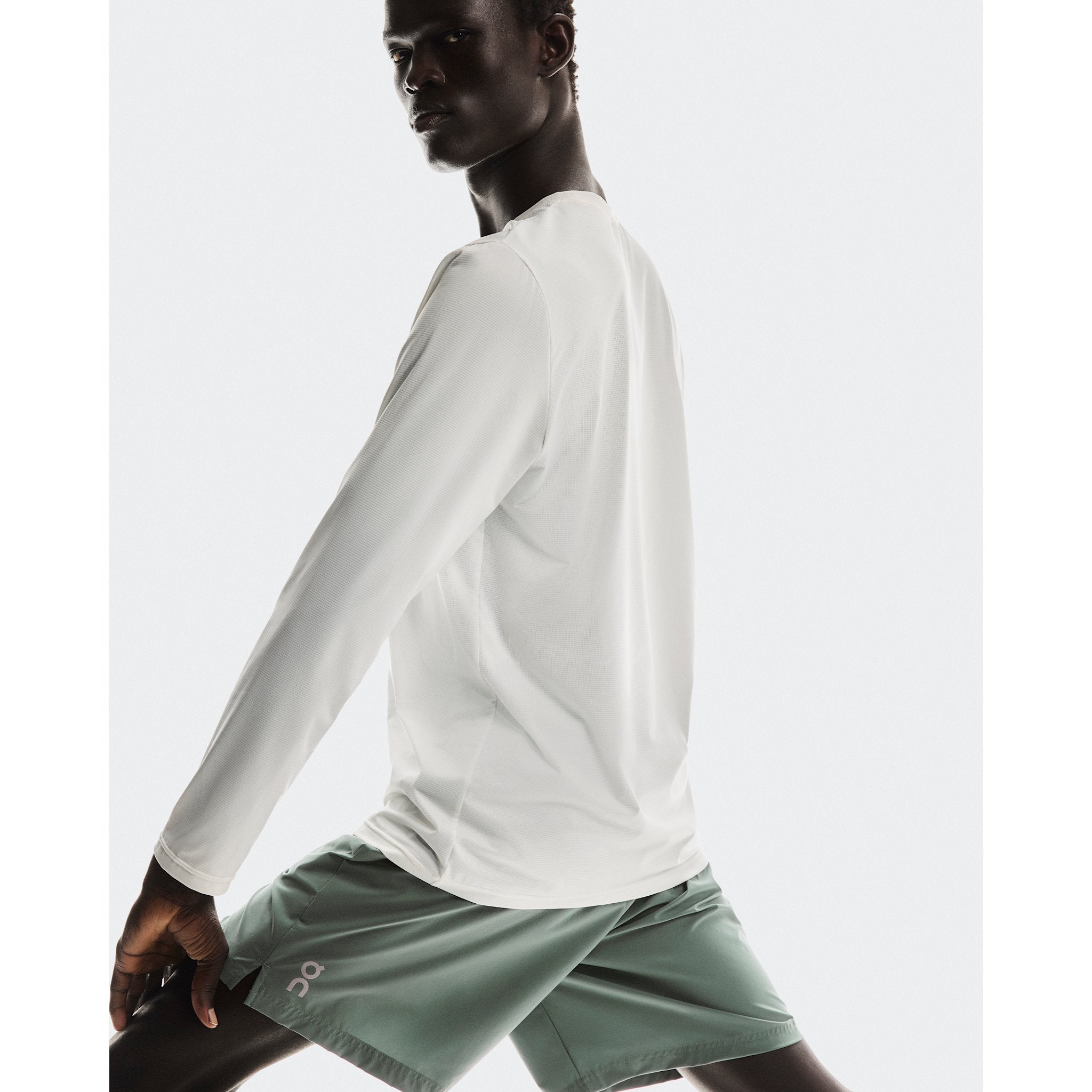 On 7" Core Shorts Olive