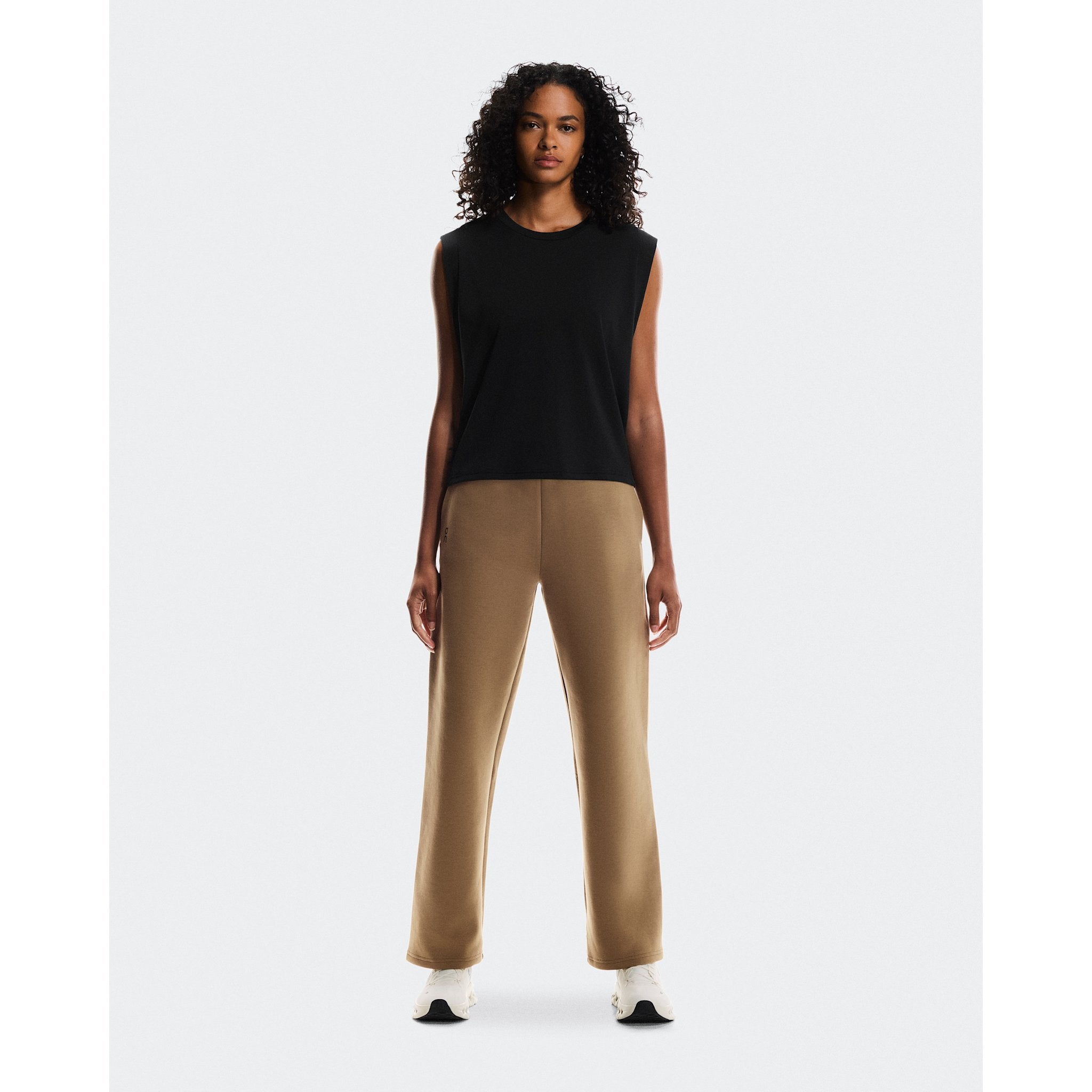 On Focus Tech Sweatpants Nutmeg