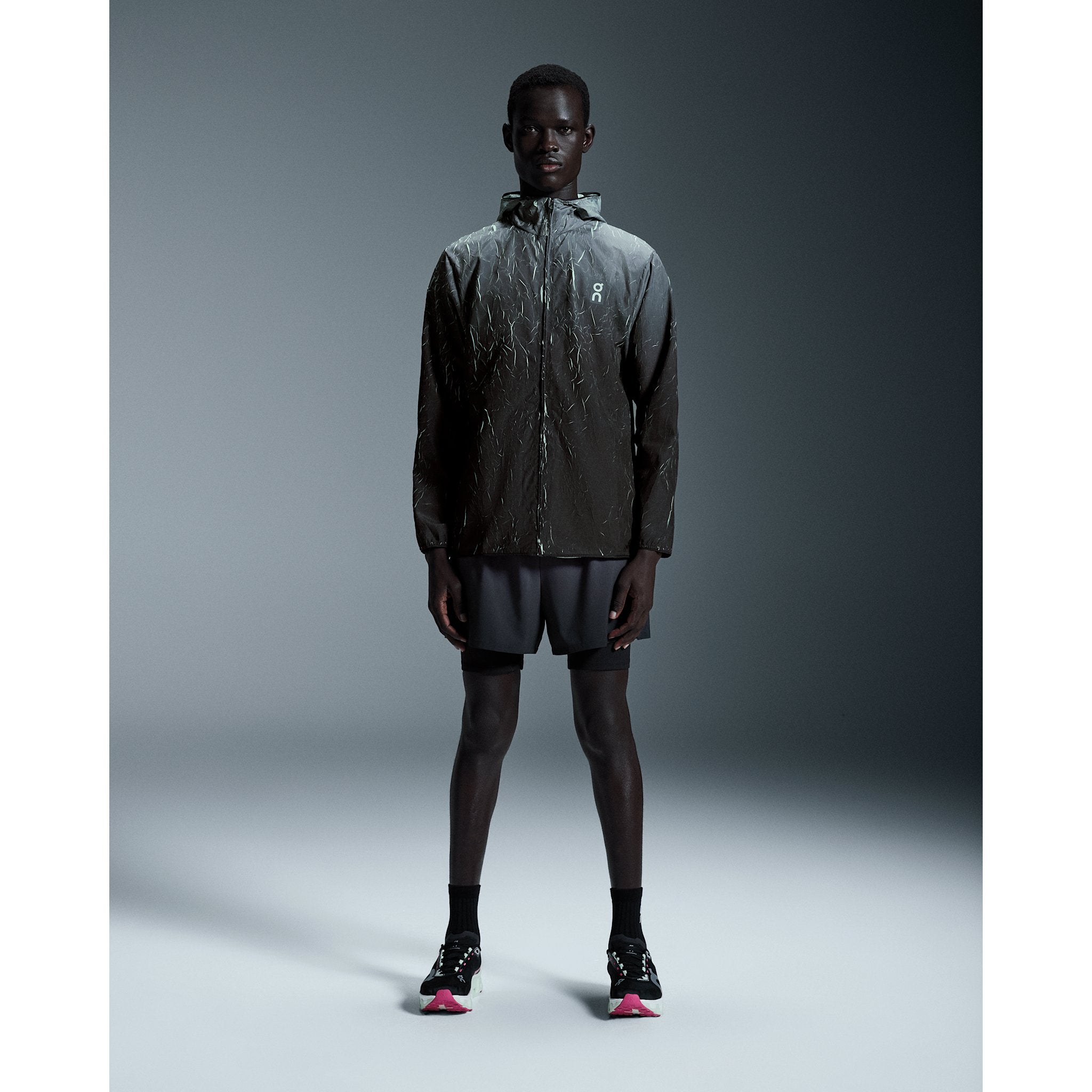 On Pace Run Jacket Black | Lima