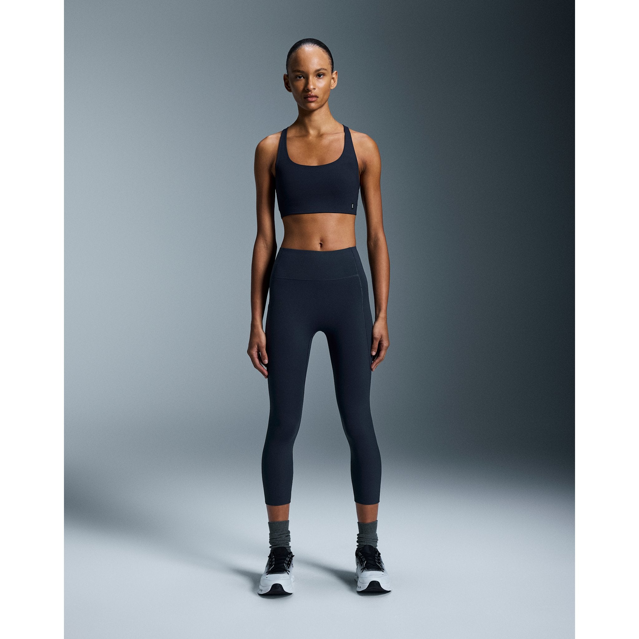 On Studio Tights 7/8 Midnight