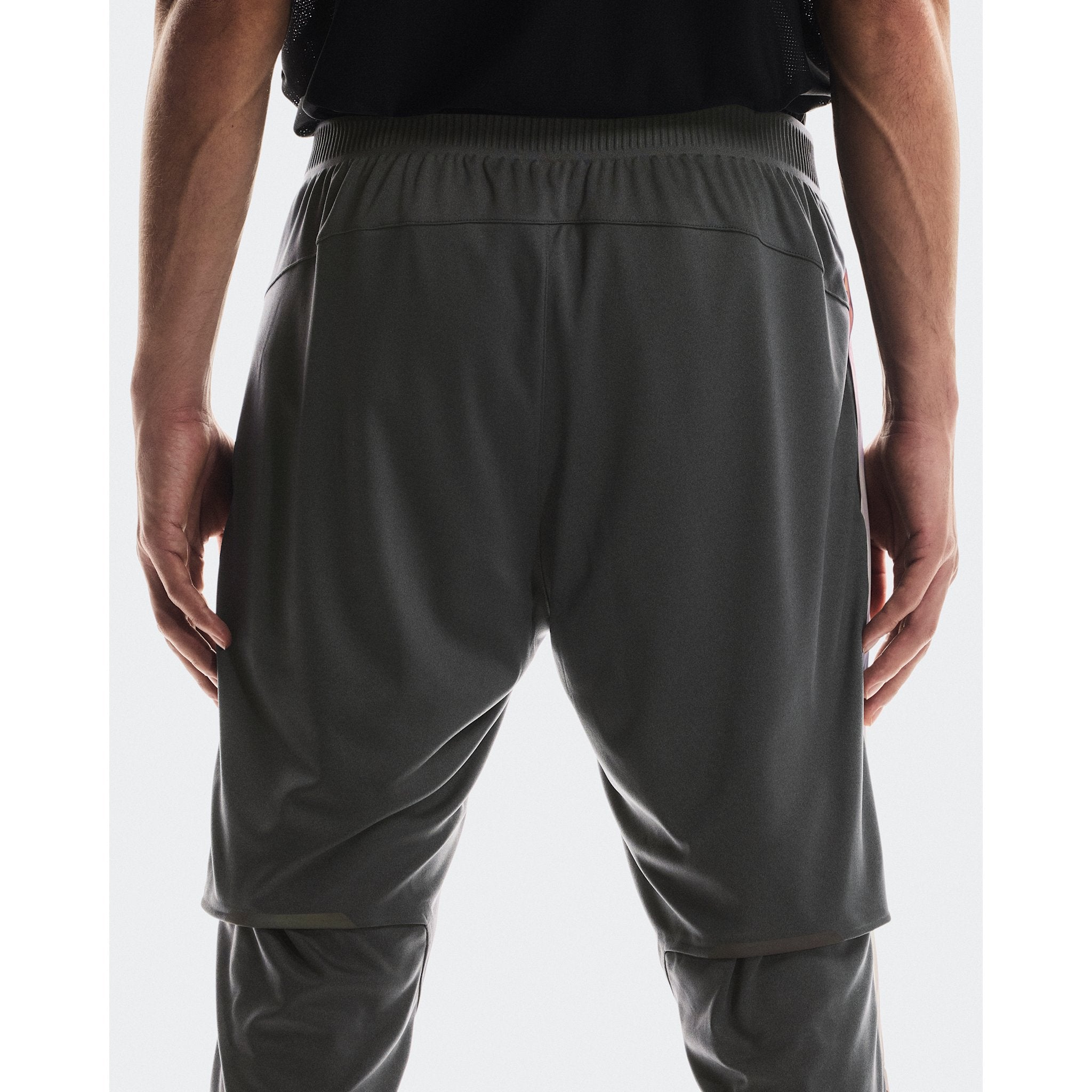 On Weather Pants Silver | Eclipse