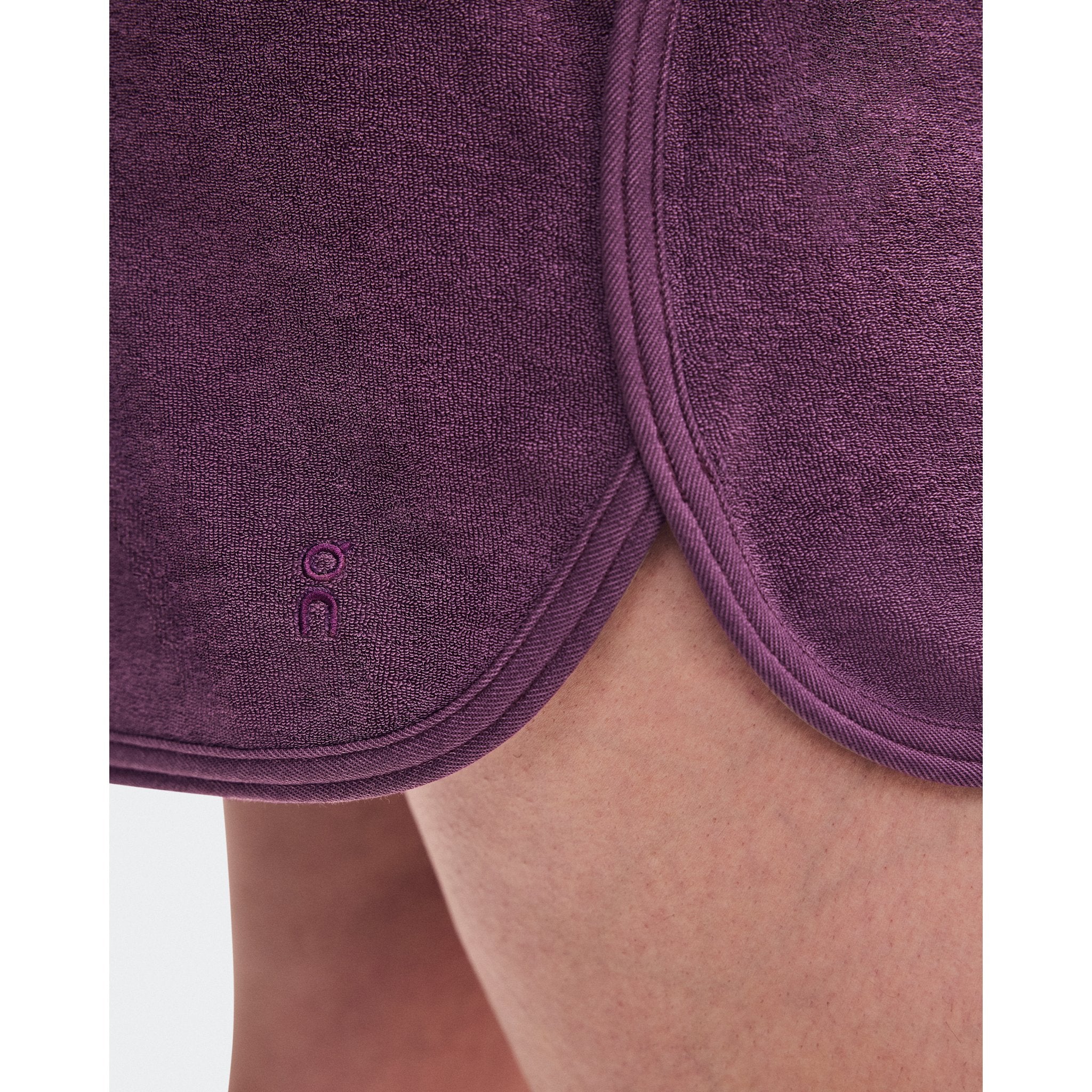 On Courtside Shorts Terry Cassis