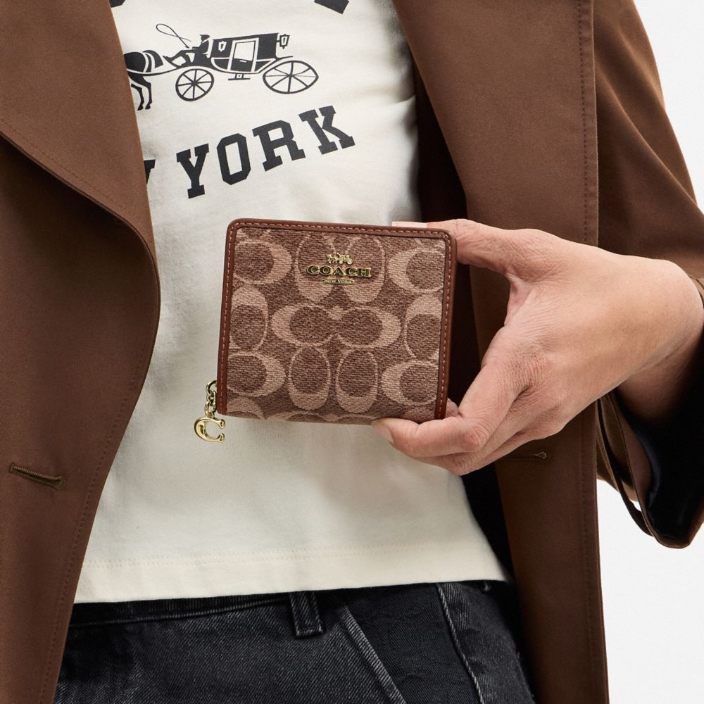 Coach Snap Wallet In Signature Chenille Gold Light Khaki Vintage Brown
